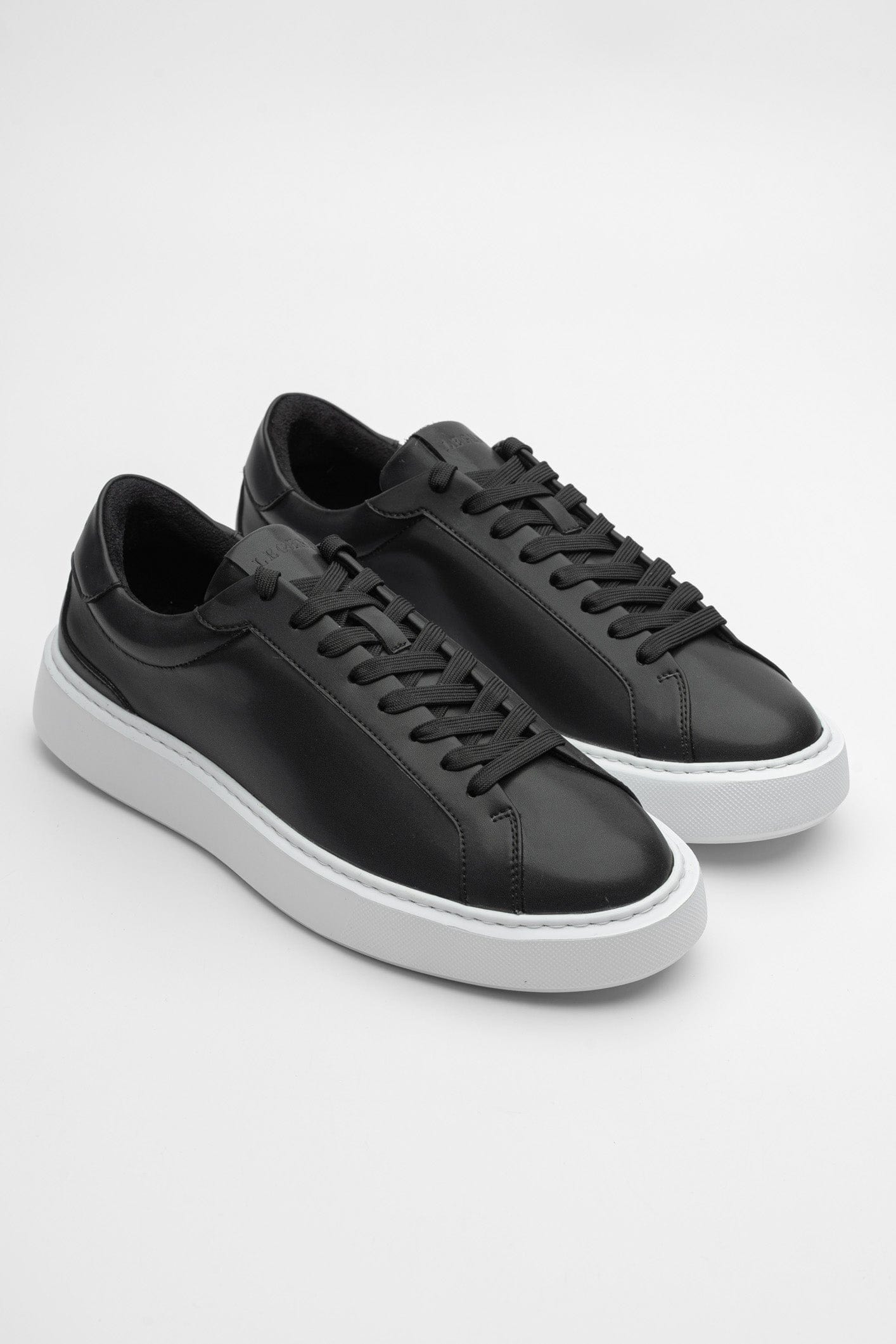 Legend London FOOTWEAR LEATHER TRAINER - BLACK