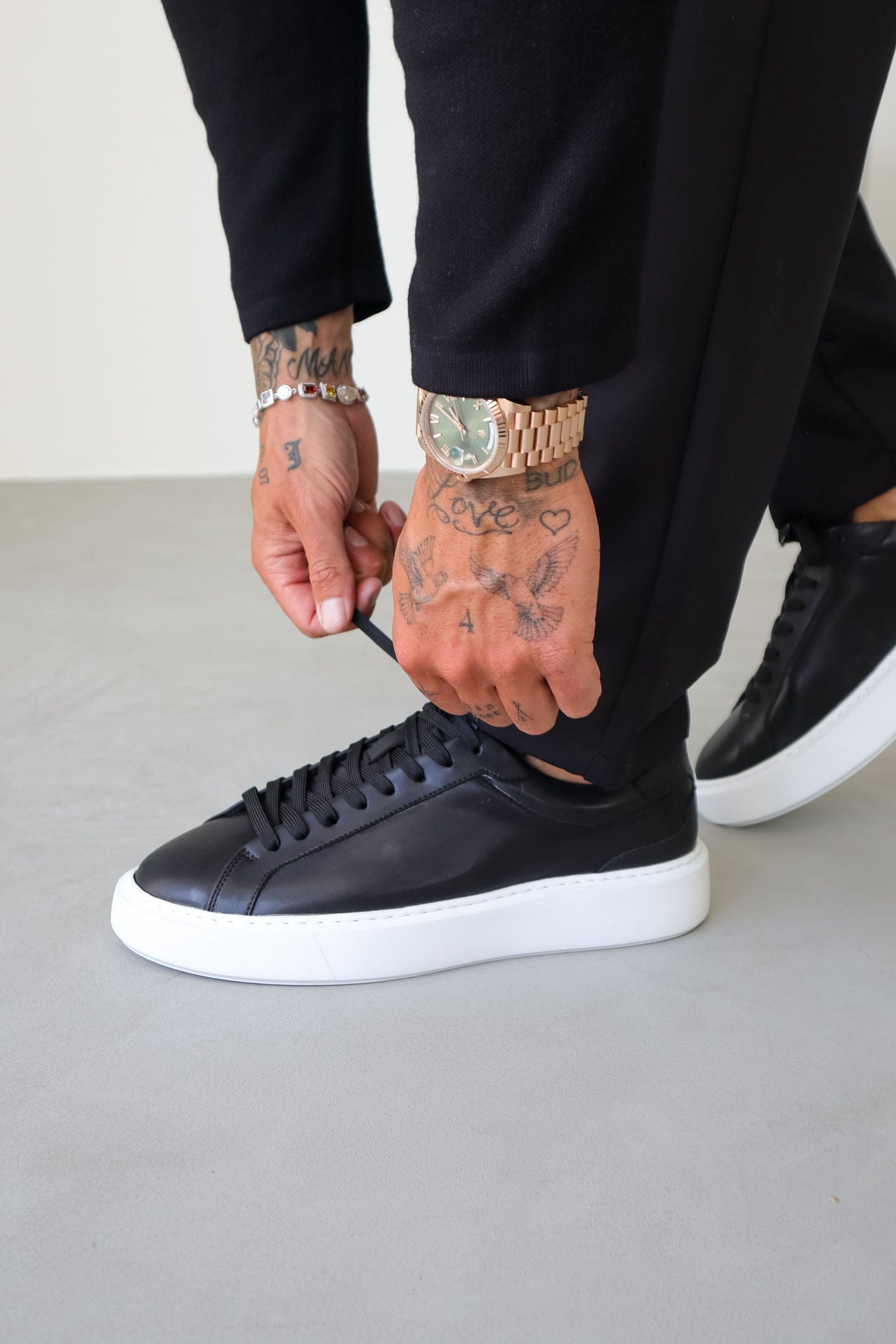 Legend London FOOTWEAR LEATHER TRAINER - BLACK