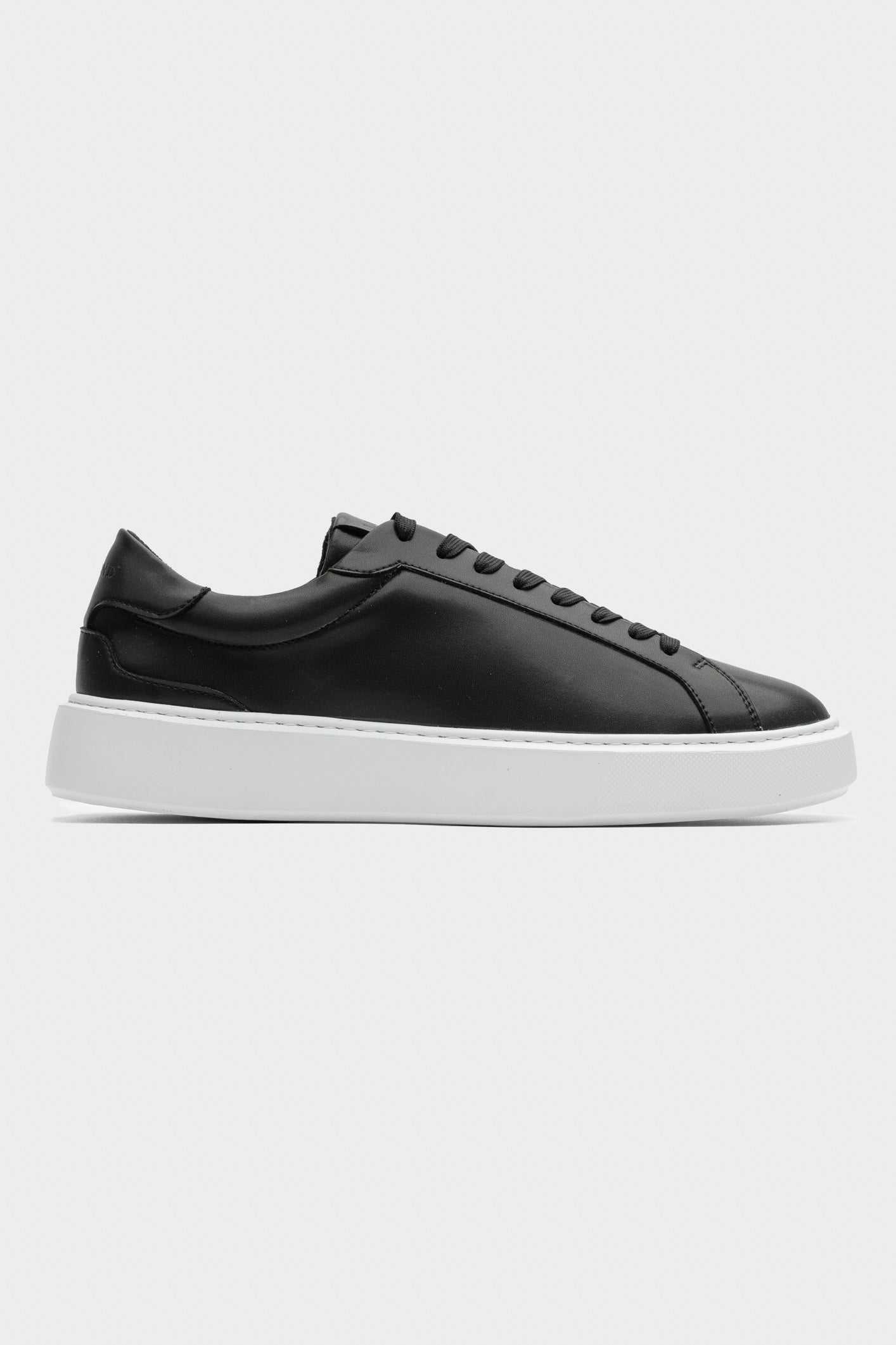 Legend London FOOTWEAR LEATHER TRAINER - BLACK