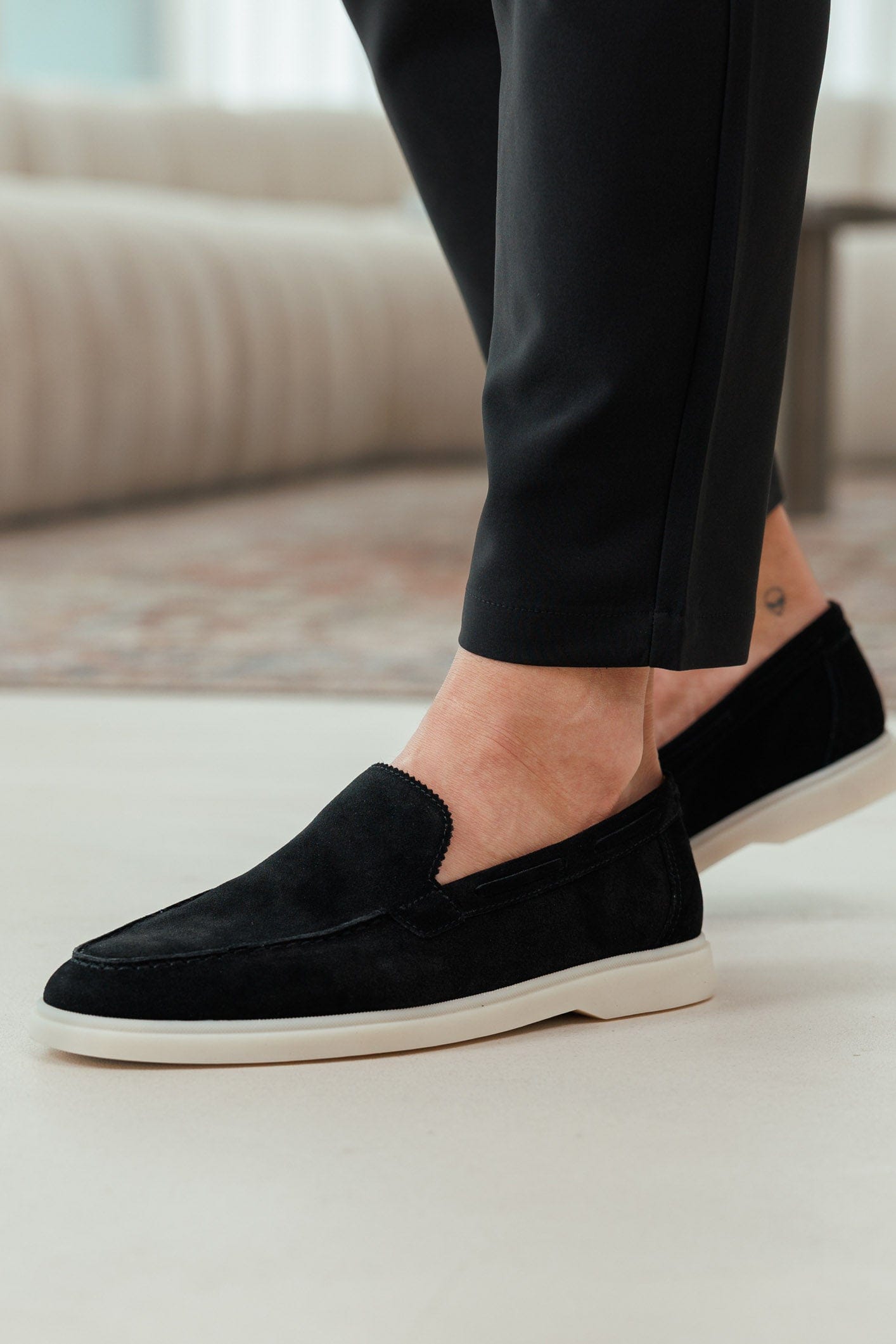 Legend London FOOTWEAR SUEDE LOAFER - BLACK