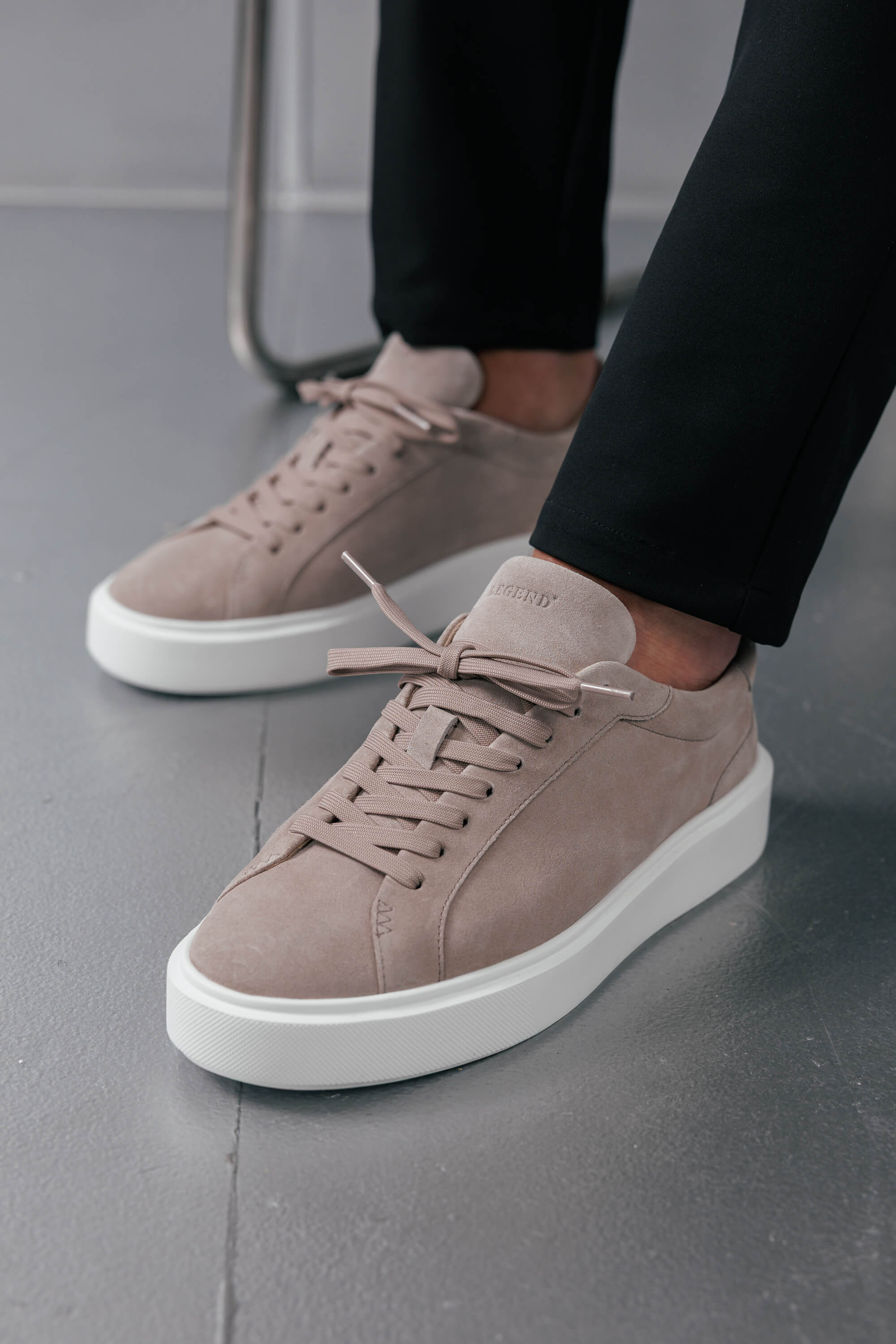 Legend London FOOTWEAR SUEDE TRAINER - BEIGE