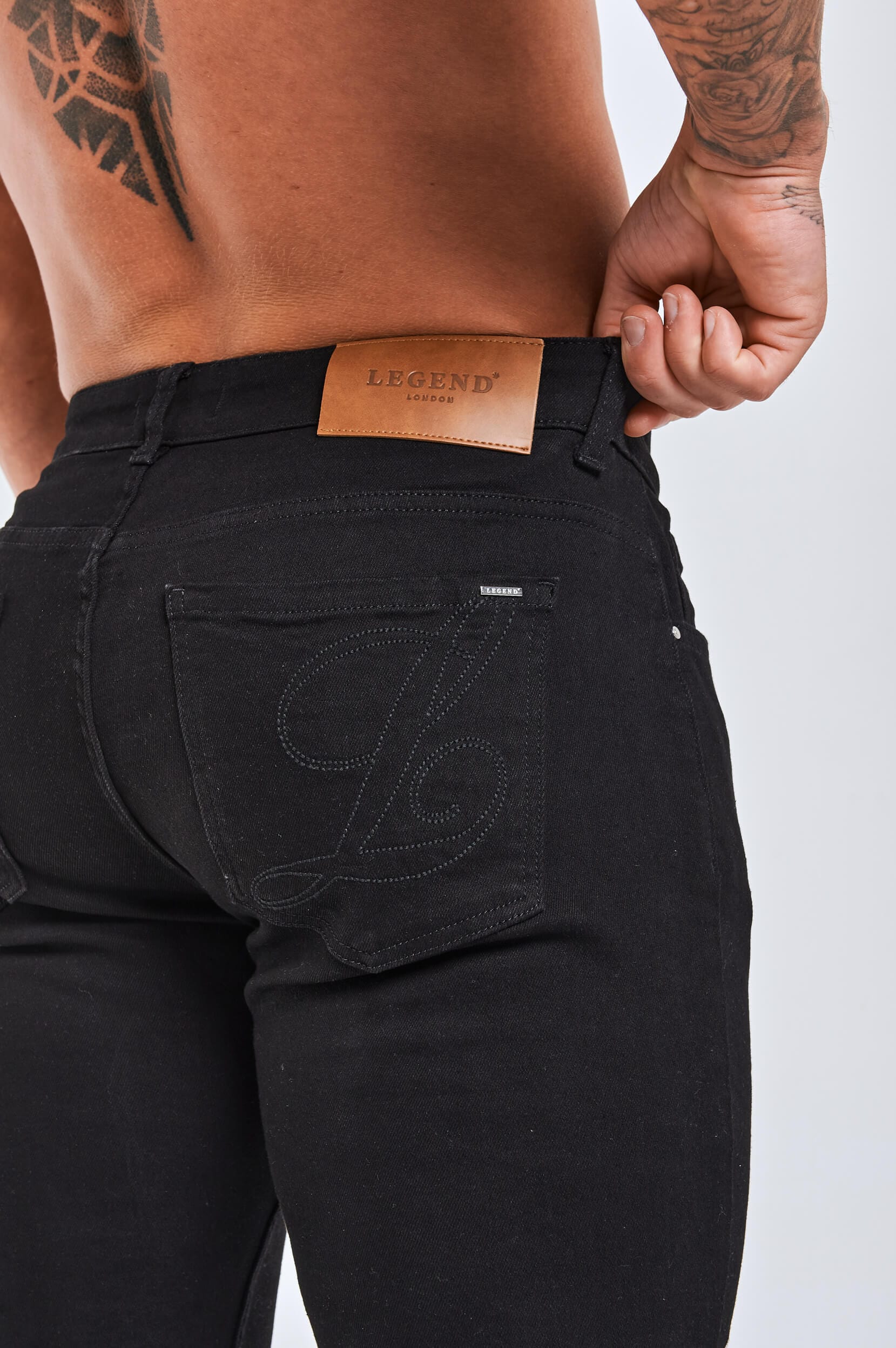 Legend London Jeans - slim 2.0 SLIM FIT JEANS 2.0 EMBROIDERED PRINTED DENIM - BLACK
