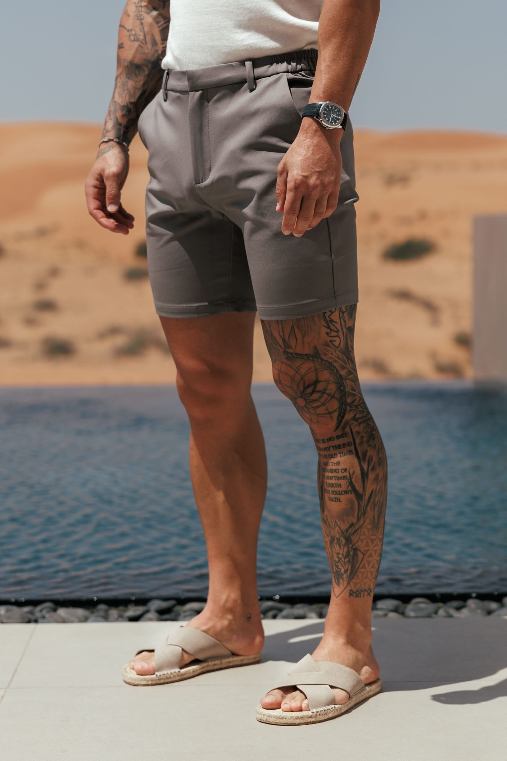 Legend London Short - Summer HYBRID SHORT - DARK GREY