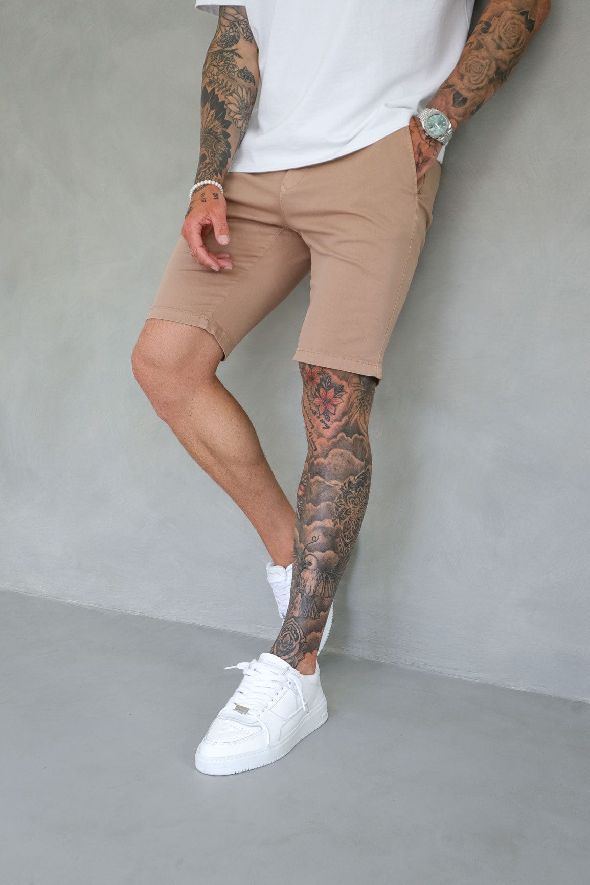 Legend London Shorts - chino SLIM CHINO SHORT - BEIGE