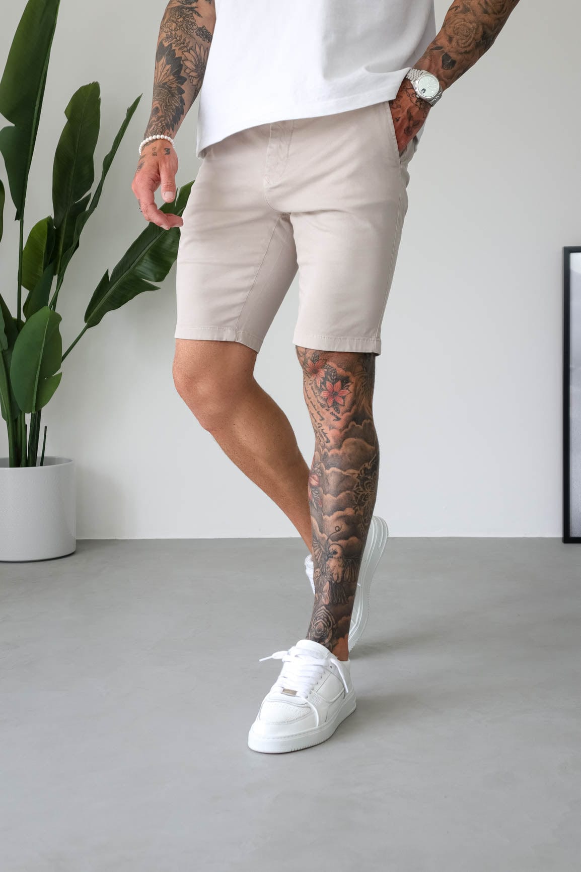 Legend London Shorts - chino SLIM CHINO SHORT - SAND