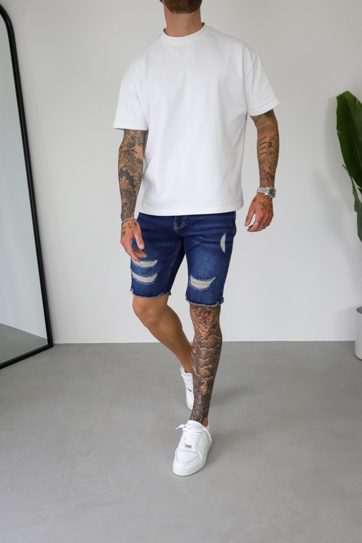 Legend London Shorts - denim SLIM DENIM SHORT - DARK BLUE RIPPED