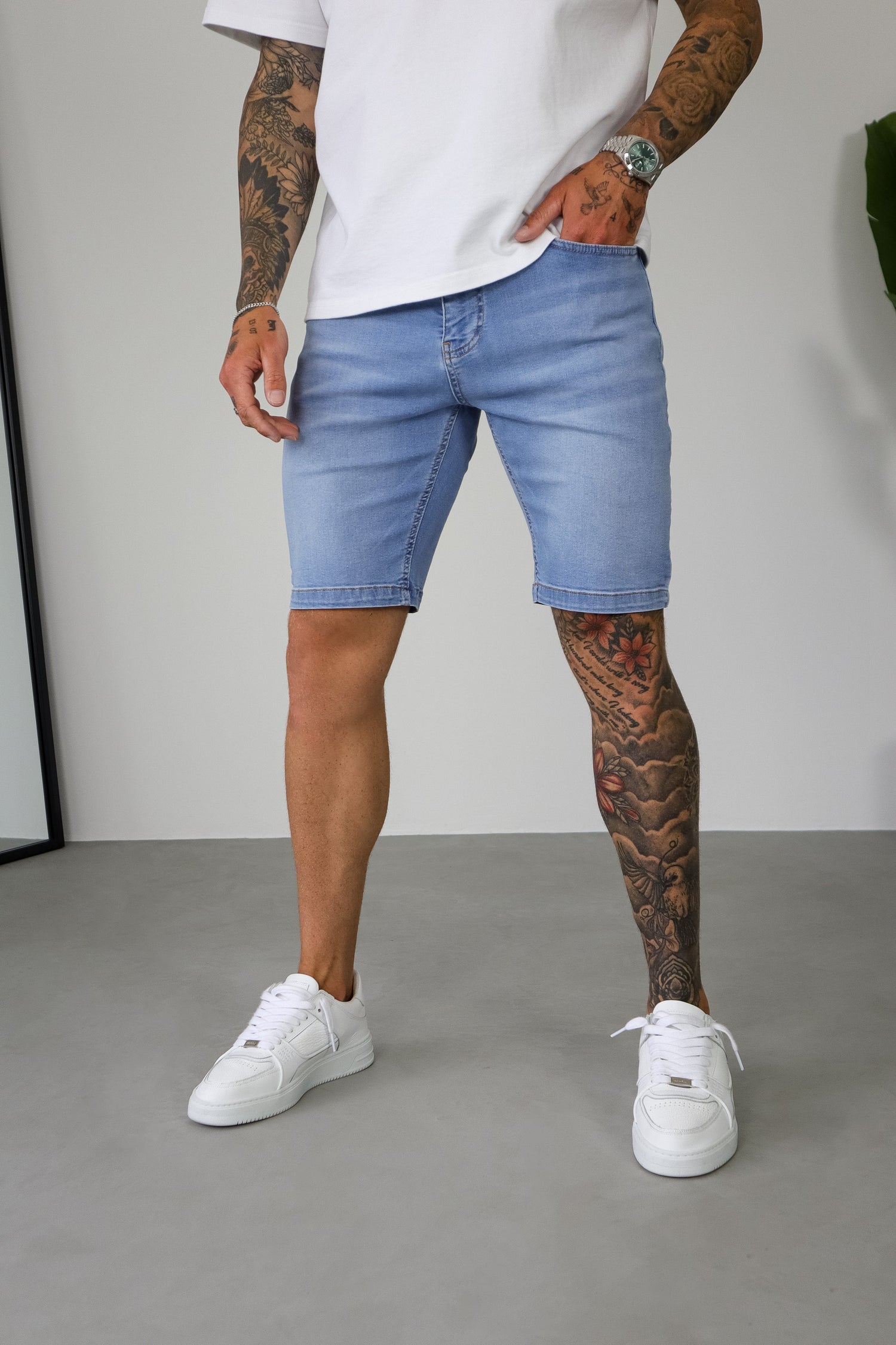 Legend London Shorts - denim SLIM DENIM SHORT - LIGHT BLUE