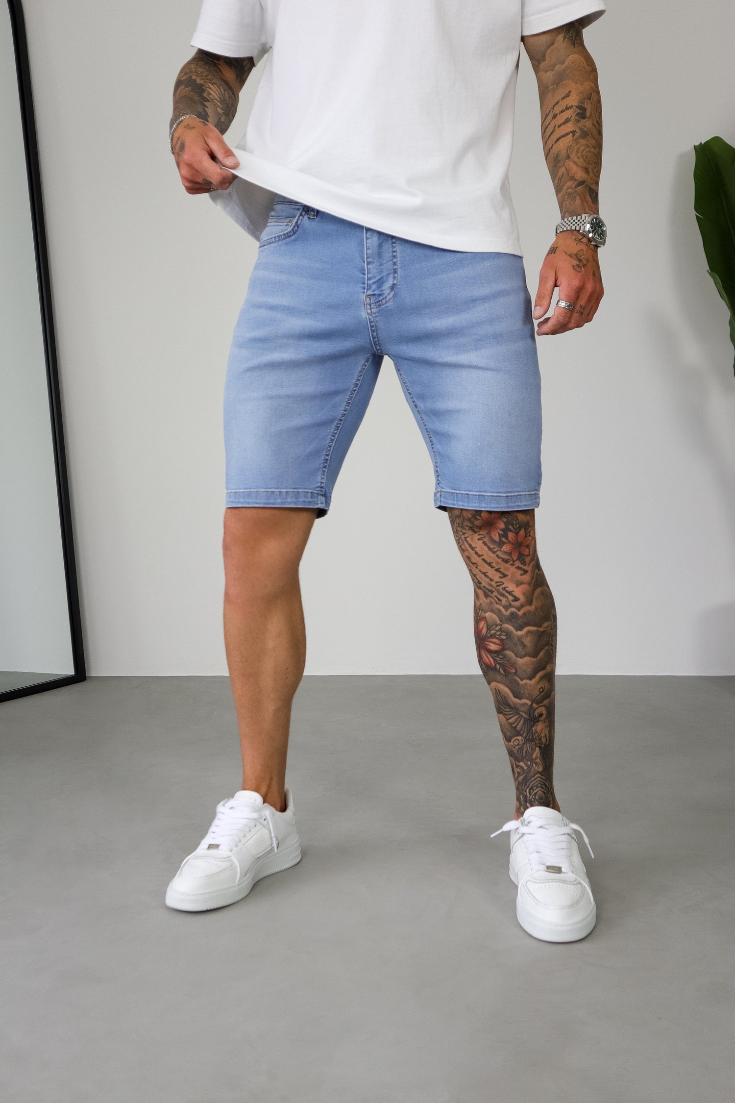 Legend London Shorts - denim SLIM DENIM SHORT - LIGHT BLUE