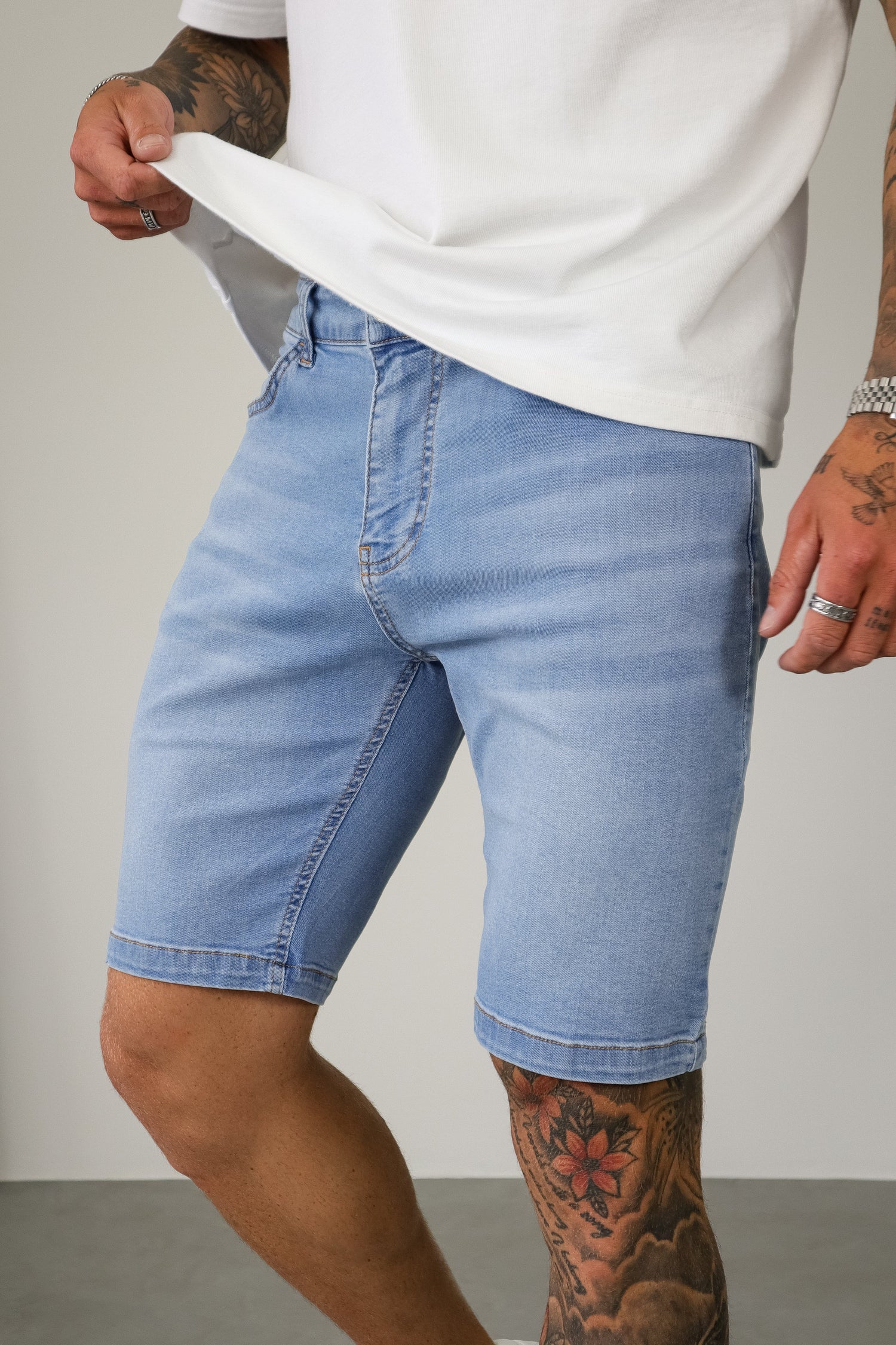 Legend London Shorts - denim SLIM DENIM SHORT - LIGHT BLUE