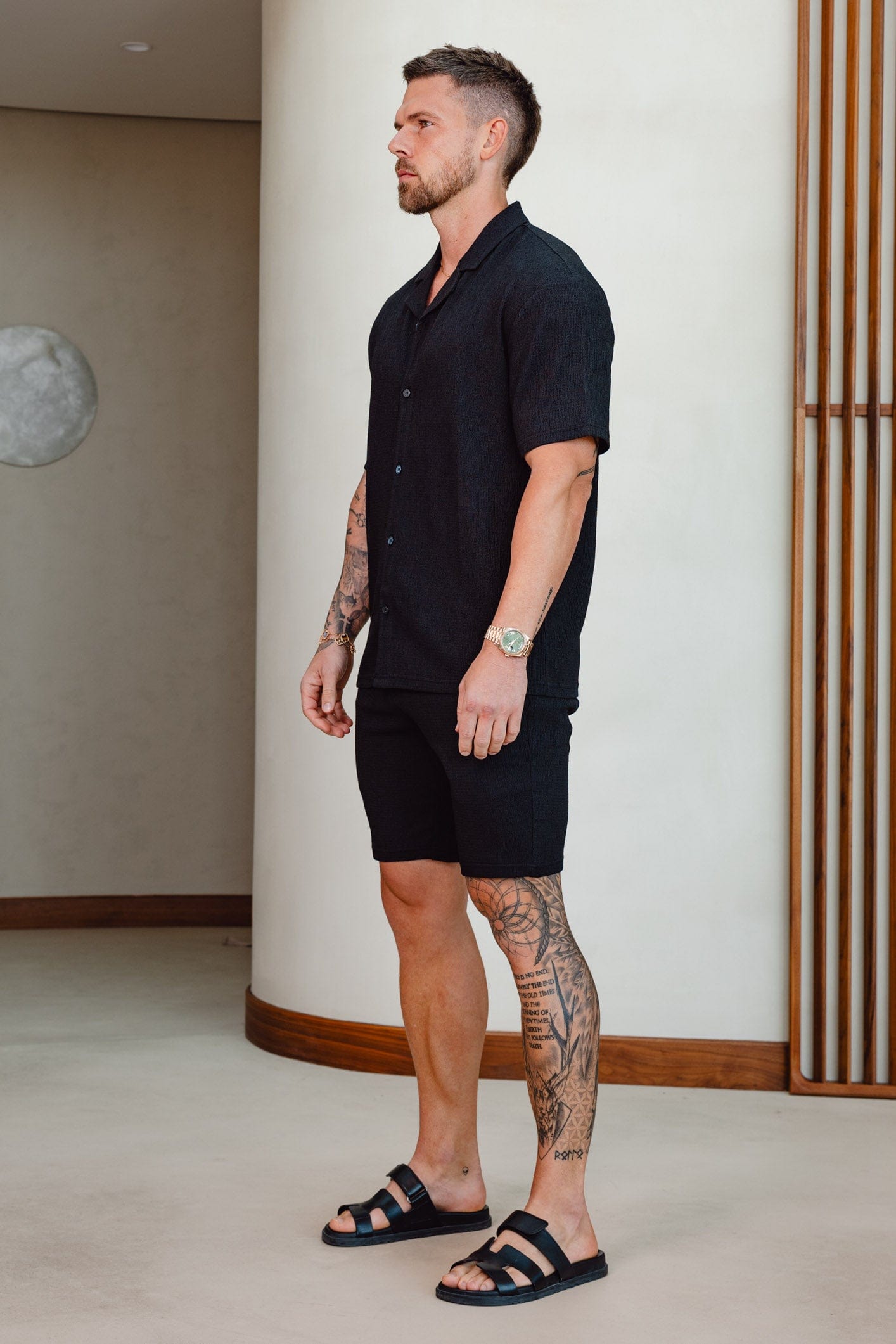 Legend London shorts TEXTURED SHORTS - BLACK