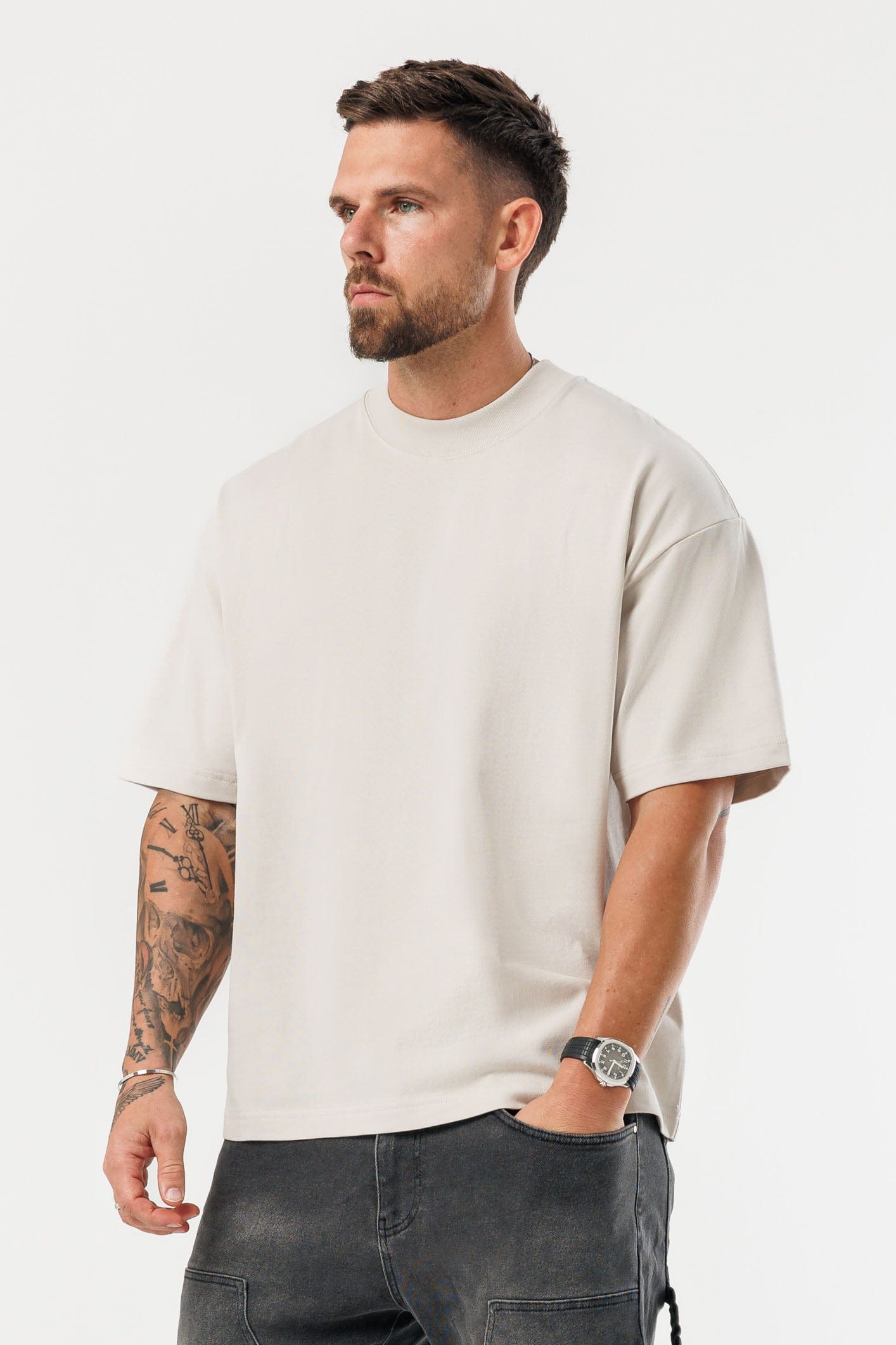 LEGEND LONDON T-SHIRT - OVERSIZED OVERSIZED T-SHIRT - BEIGE