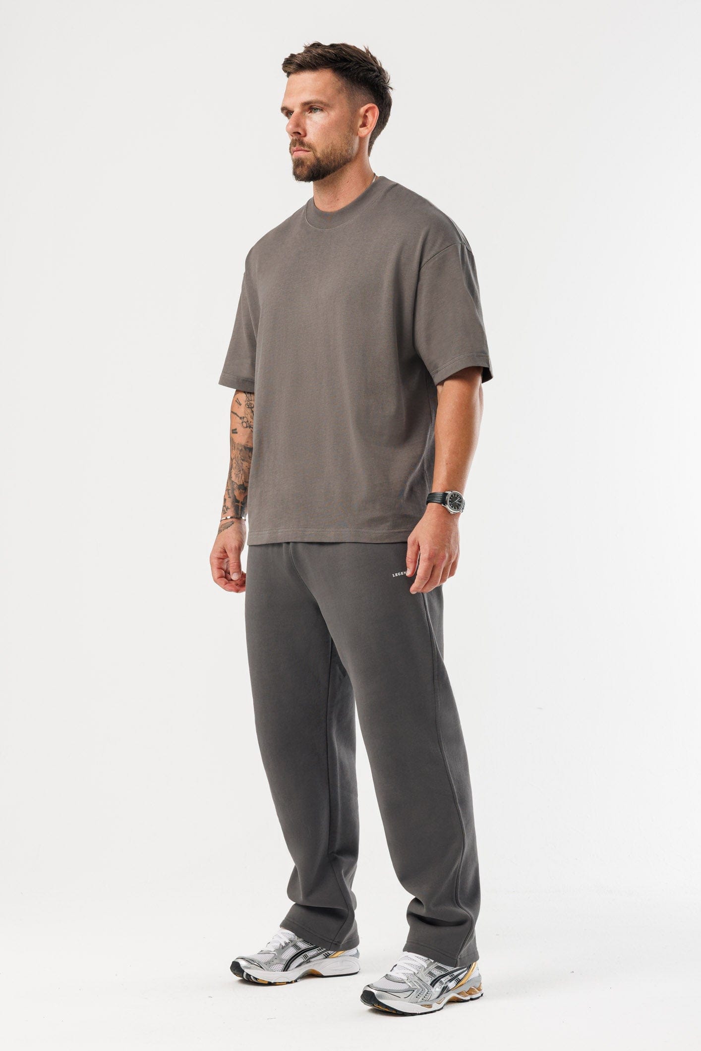 LEGEND LONDON T-SHIRT - OVERSIZED OVERSIZED T-SHIRT - VINTAGE KHAKI