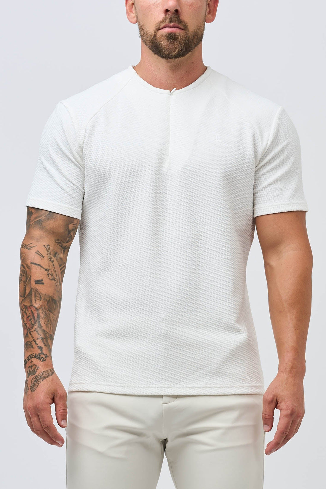 Legend London T-SHIRT TEXTURED HENLEY TOP - WHITE