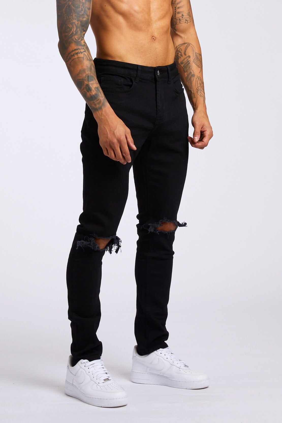 SLIM FIT JEANS BLACK DESTROYED KNEE – Legend London