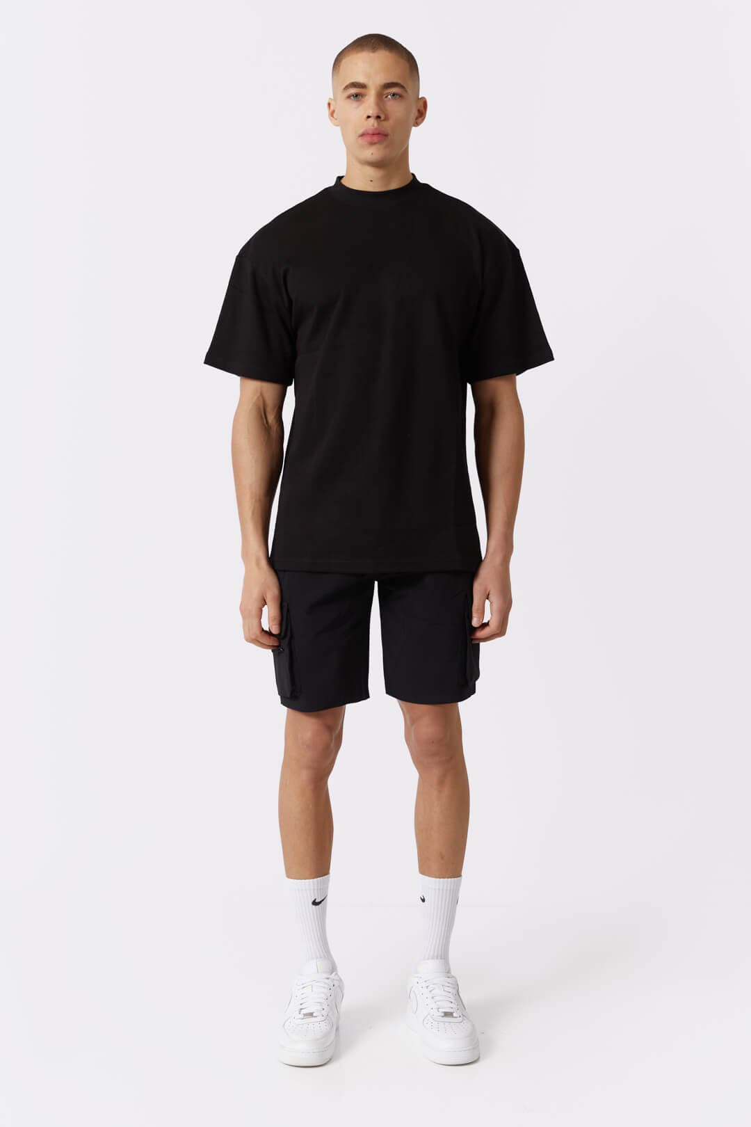 Legend London TECH CARGO SHORTS - BLACK