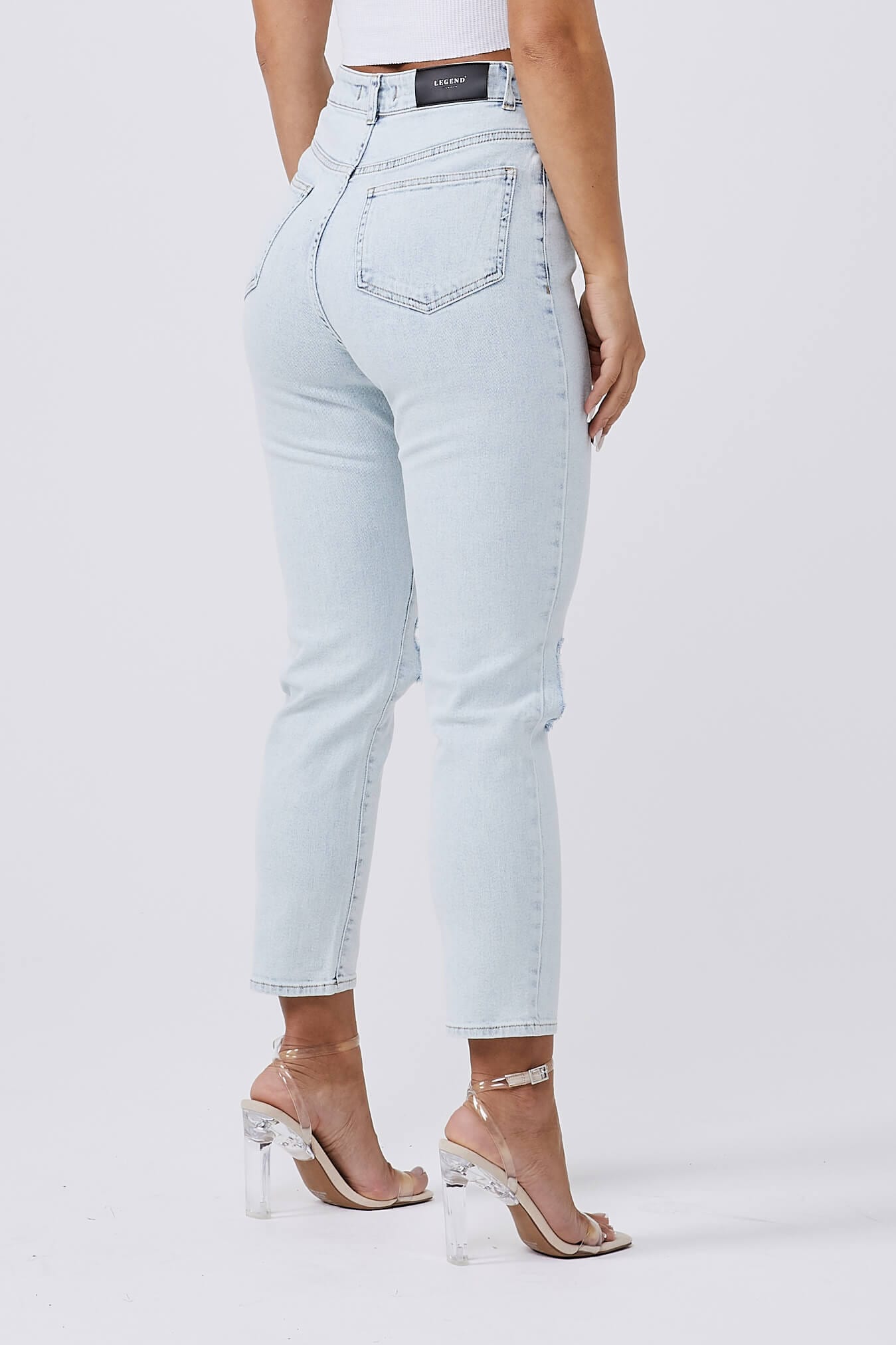 Legend London Womens Jeans MOM JEANS KNEE RIPPED - BLEACH WASH