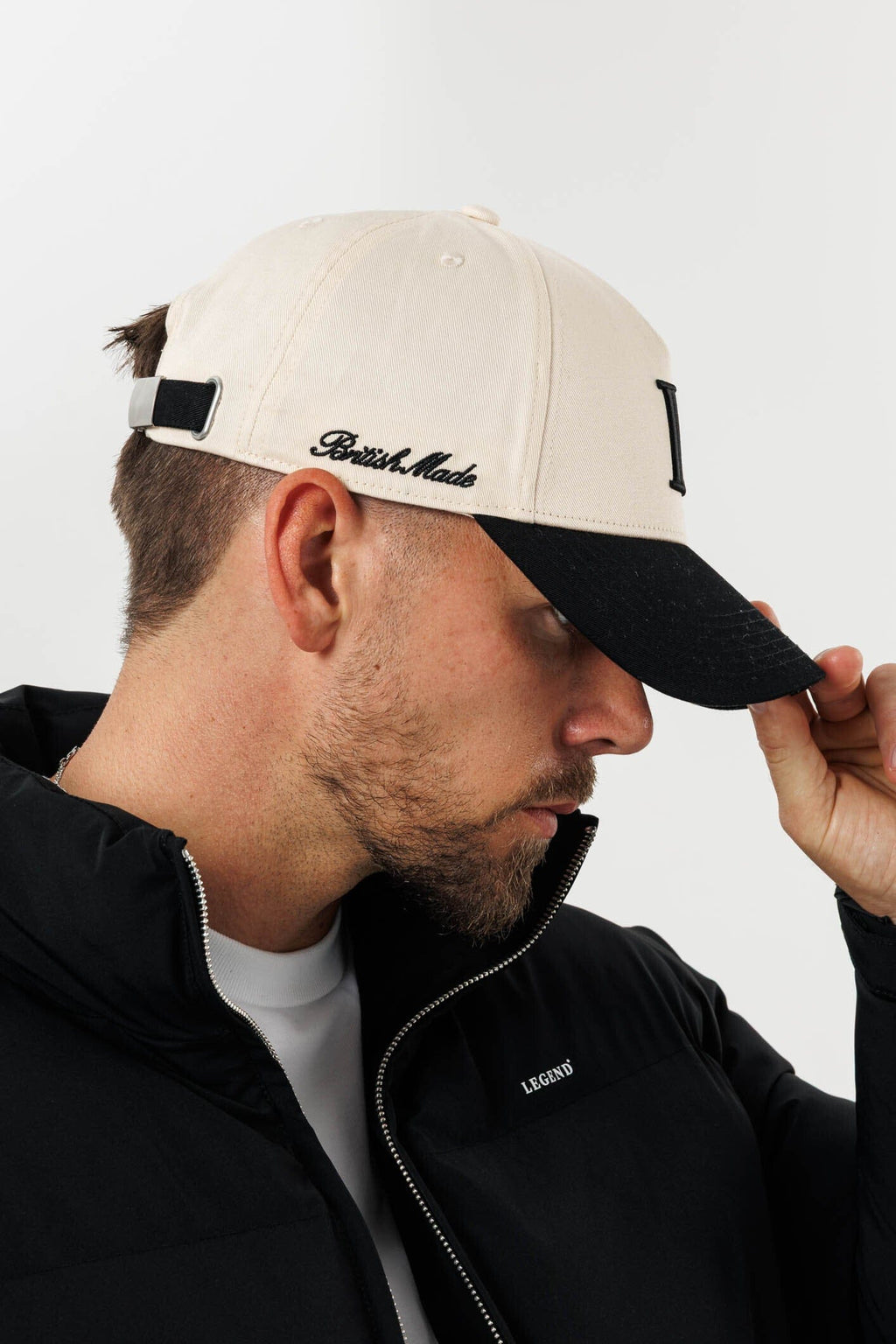 Legend London ACCESORIOS - GORRAS GORRA CON LOGO INICIAL LEGEND - NEGRA