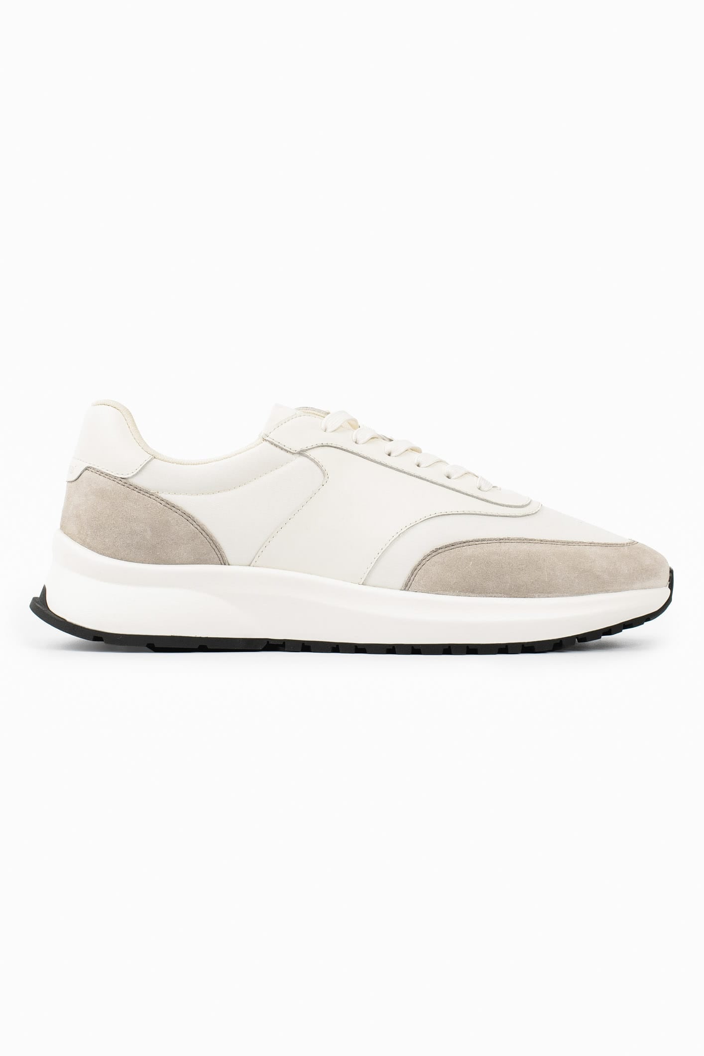 Legend London FOOTWEAR FORMA RUNNER - BEIGE AND WHITE