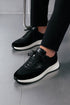 Legend London FOOTWEAR FORMA RUNNER - BLACK AND WHITE