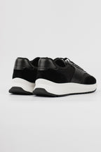 Legend London FOOTWEAR FORMA RUNNER - BLACK AND WHITE