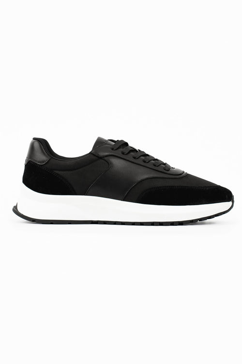 Legend London FOOTWEAR FORMA RUNNER - BLACK AND WHITE
