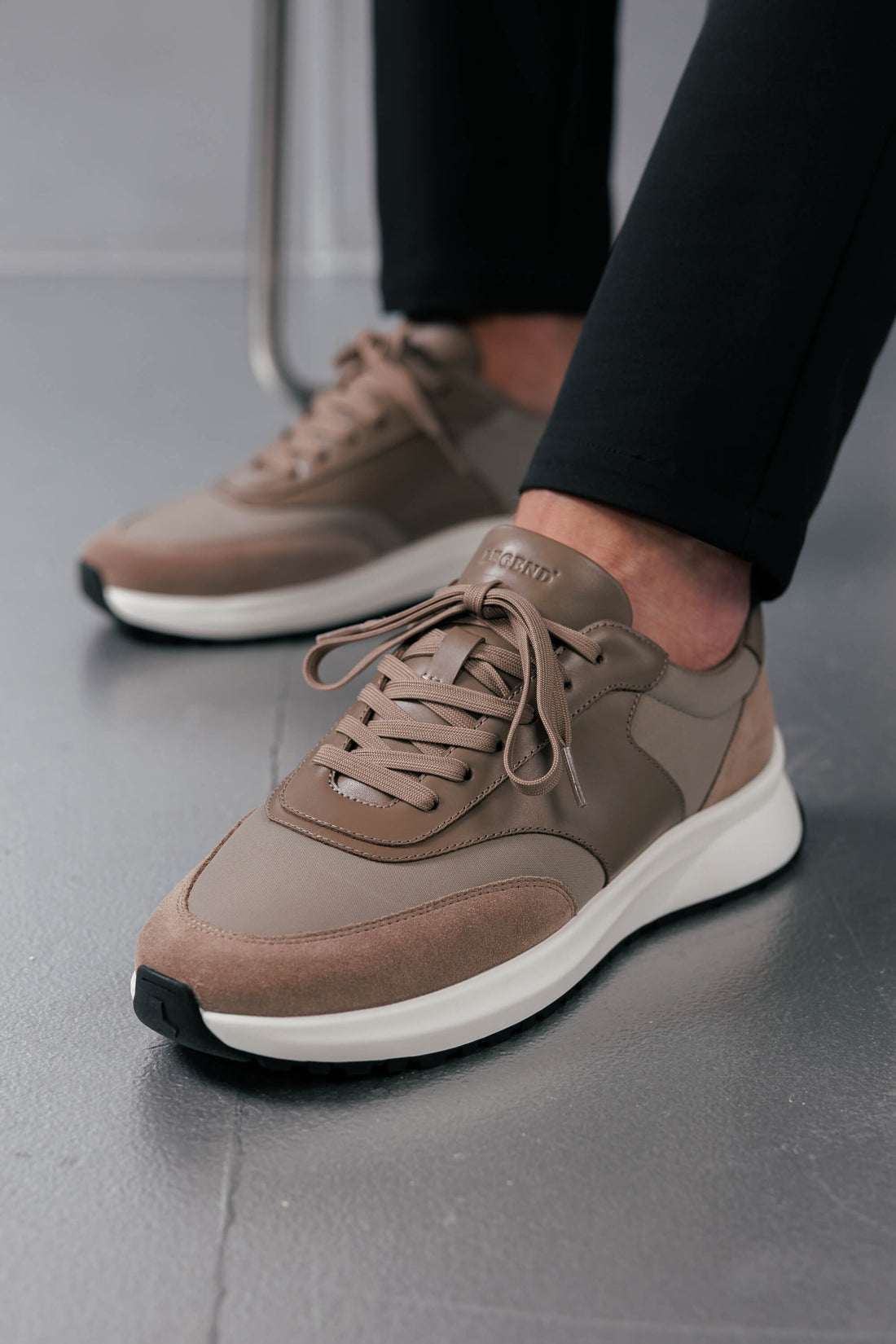 Legend London FOOTWEAR FORMA RUNNER - BROWN