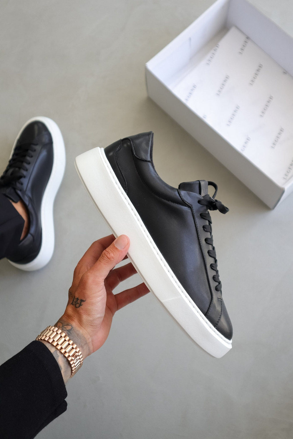 Legend London FOOTWEAR LEATHER TRAINER - BLACK