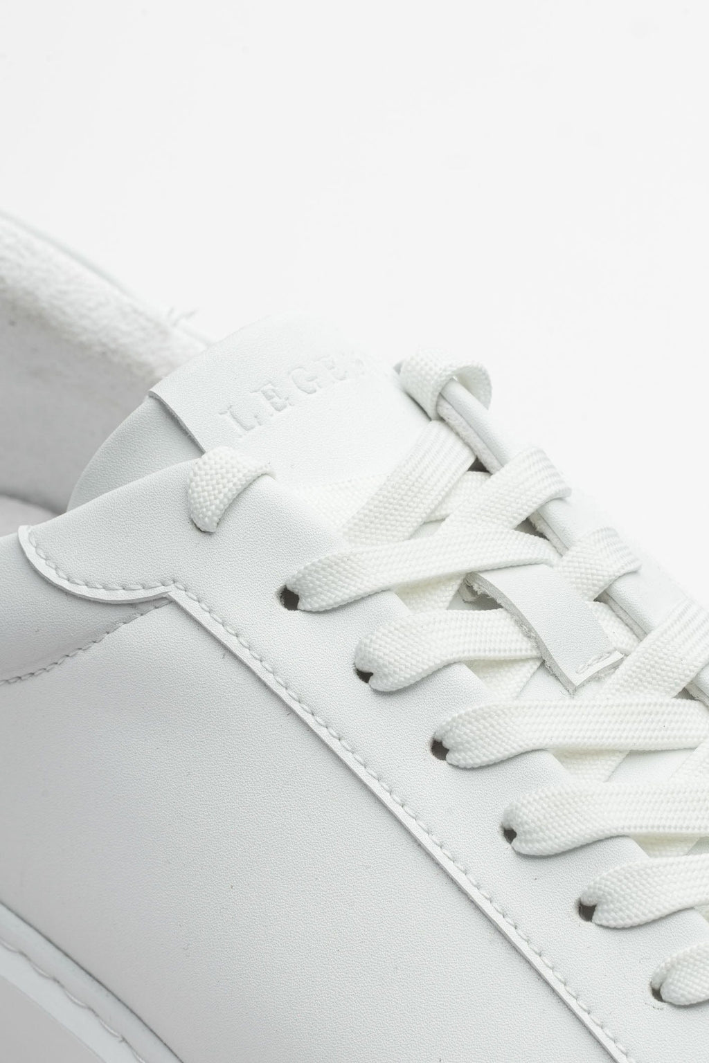 Legend London FOOTWEAR LEATHER TRAINER - WHITE