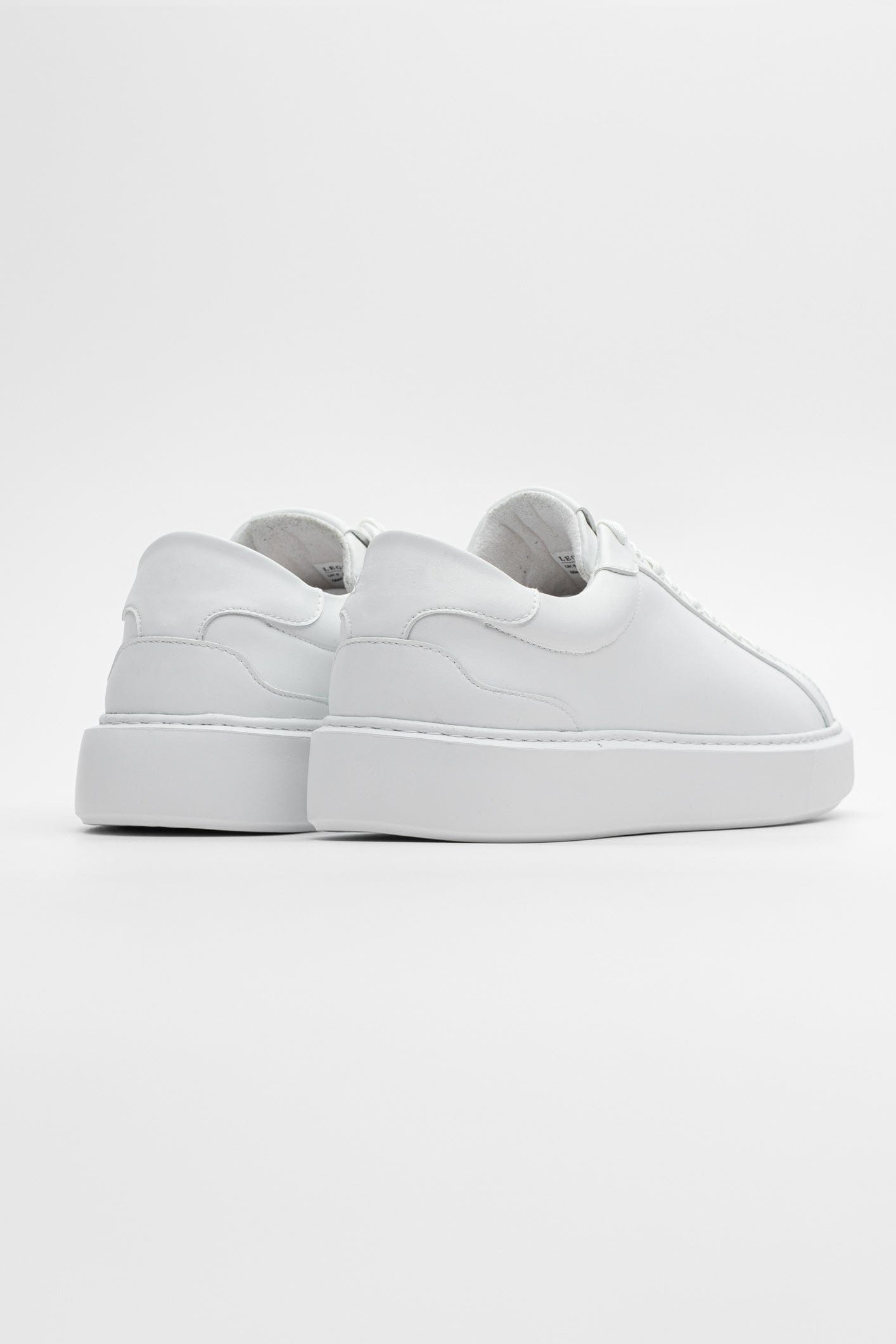 Legend London FOOTWEAR LEATHER TRAINER - WHITE