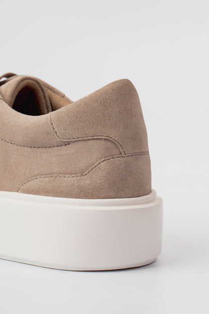 Legend London FOOTWEAR SUEDE TRAINER - BEIGE