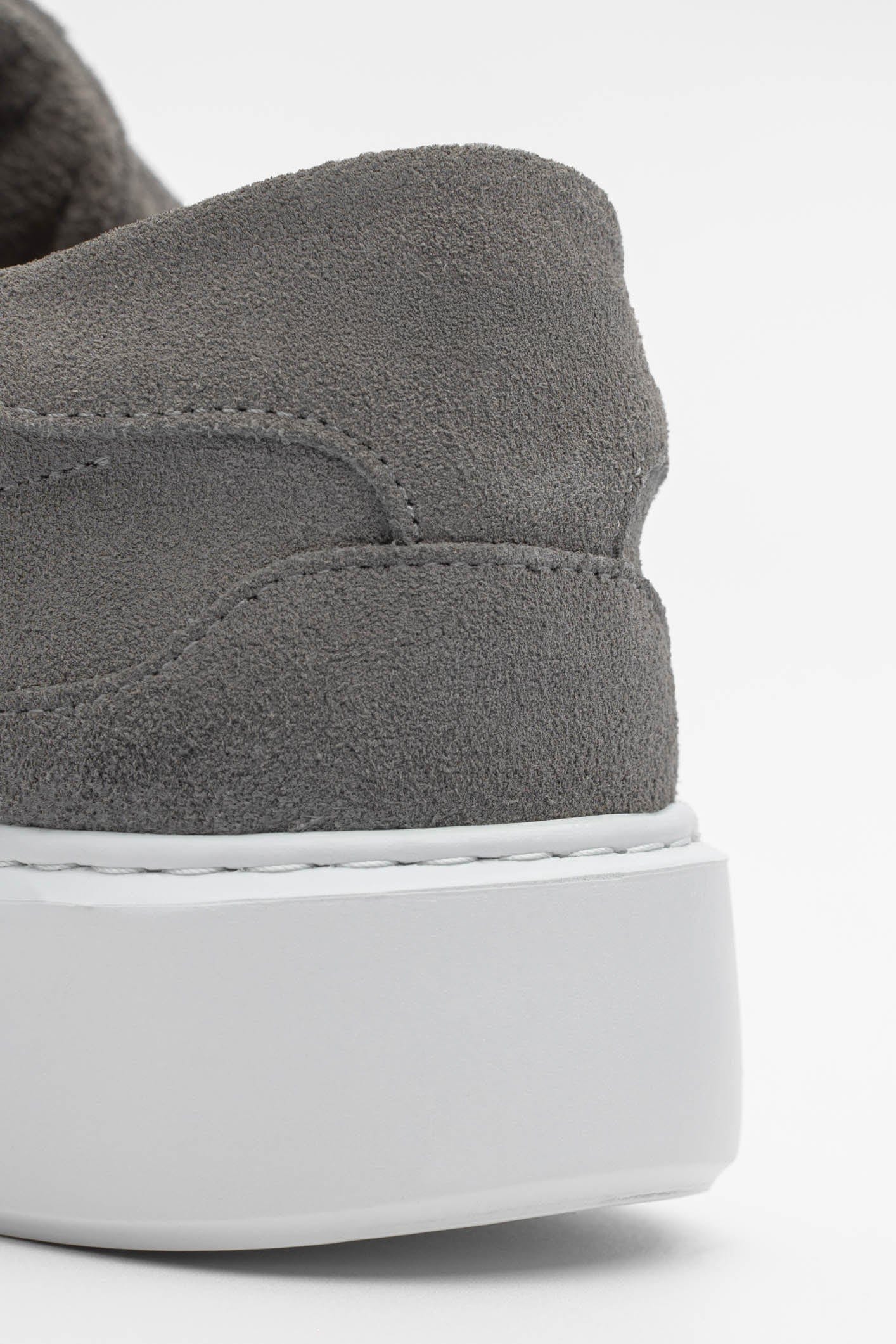 Legend London FOOTWEAR SUEDE TRAINER - DARK GREY