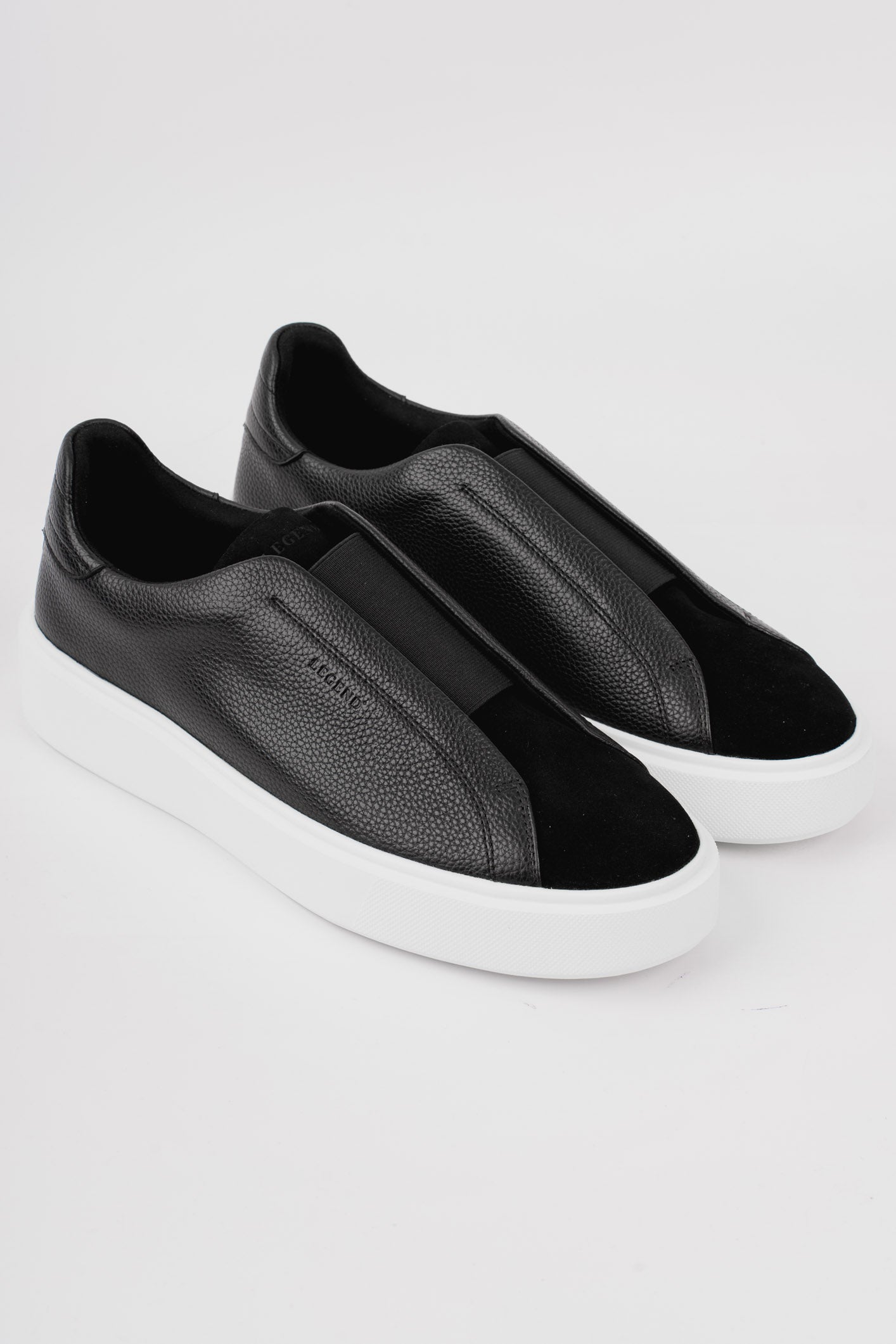 Legend London FOOTWEAR - TRAINERS VELORA TRAINER - BLACK