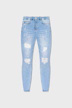 alt
Legend London Jeans - eng anliegende hellblaue Jeans - zerrissen und repariert