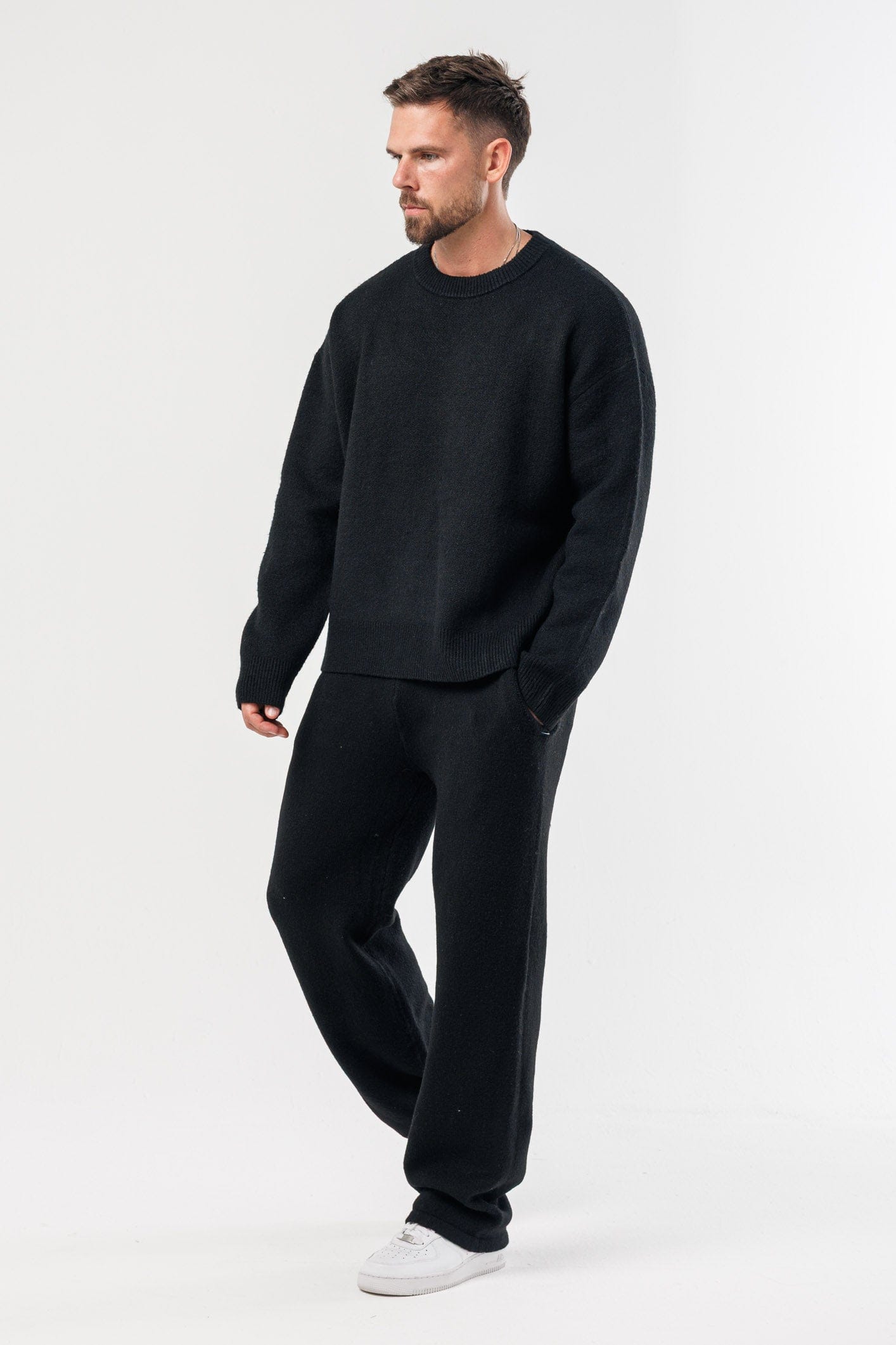 LEGEND LONDON KNITWEAR - SWEATER KNIT SWEATER - BLACK
