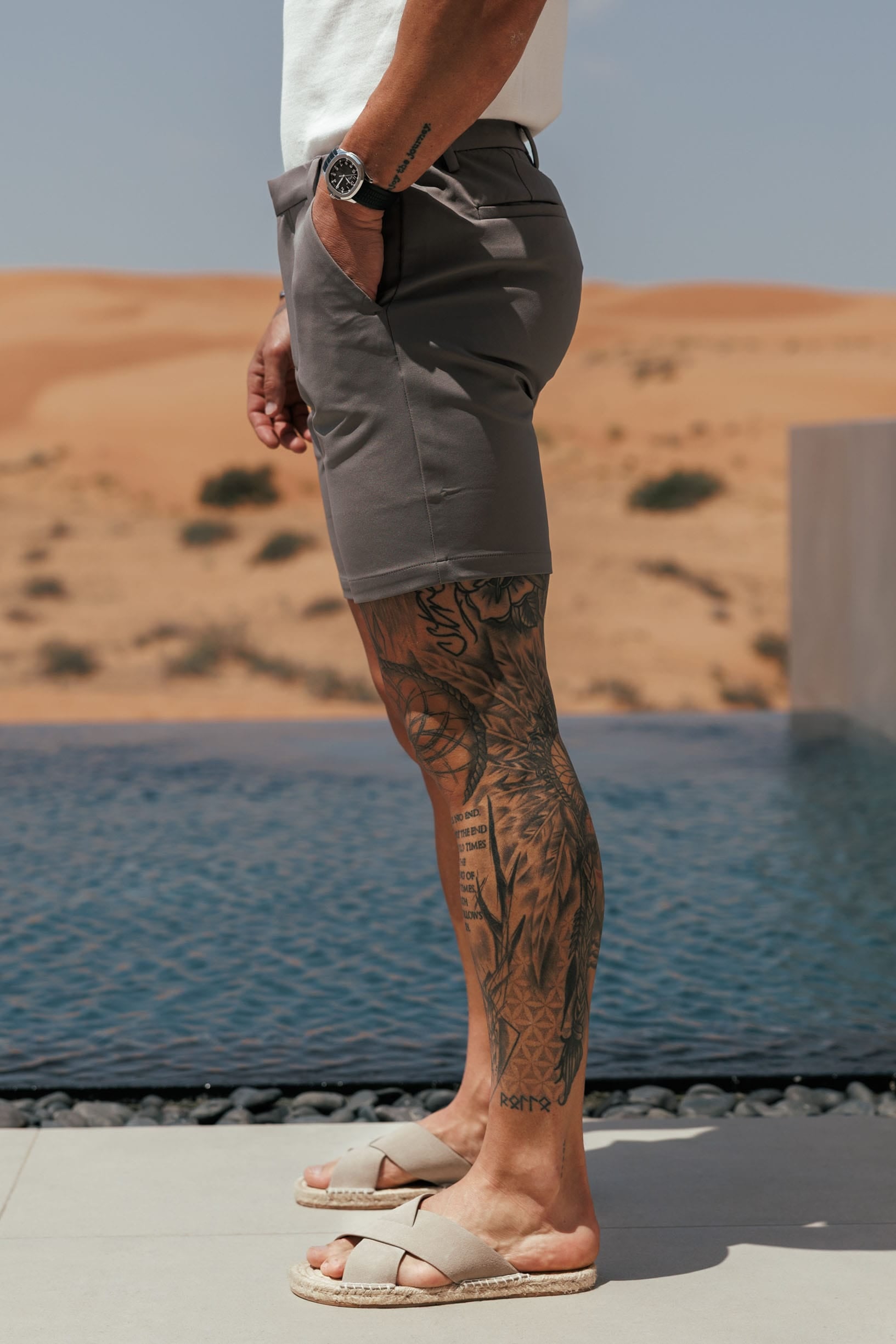Legend London Short - Summer HYBRID SHORT - DARK GREY