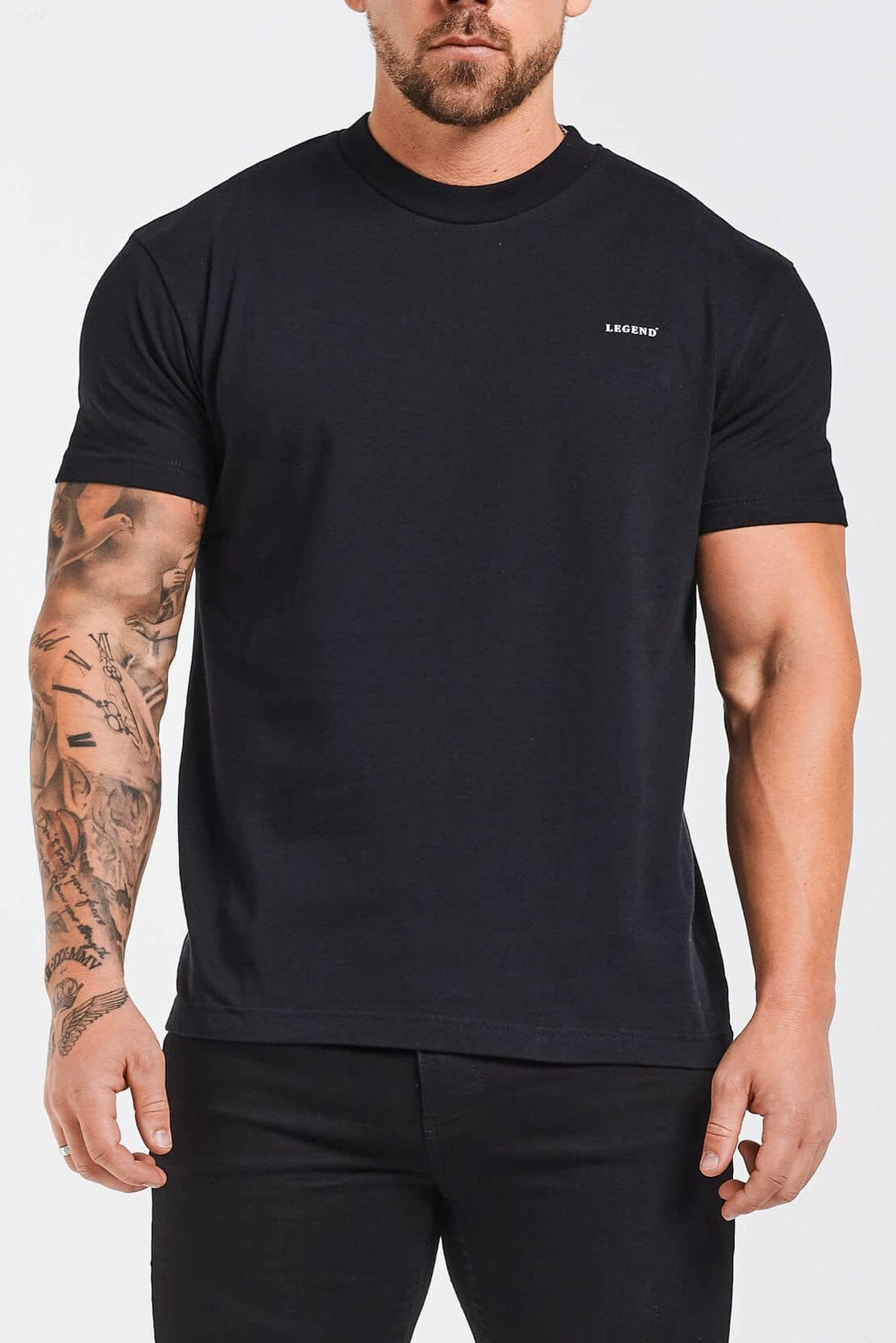 PREMIUM BASICS T-SHIRT - BLACK