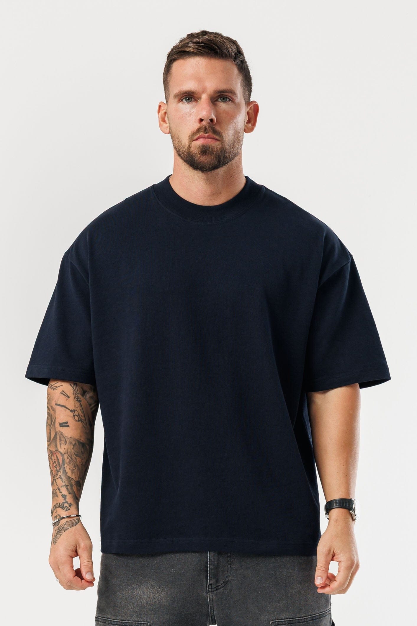OVERSIZED T-SHIRT - NAVY – Legend London