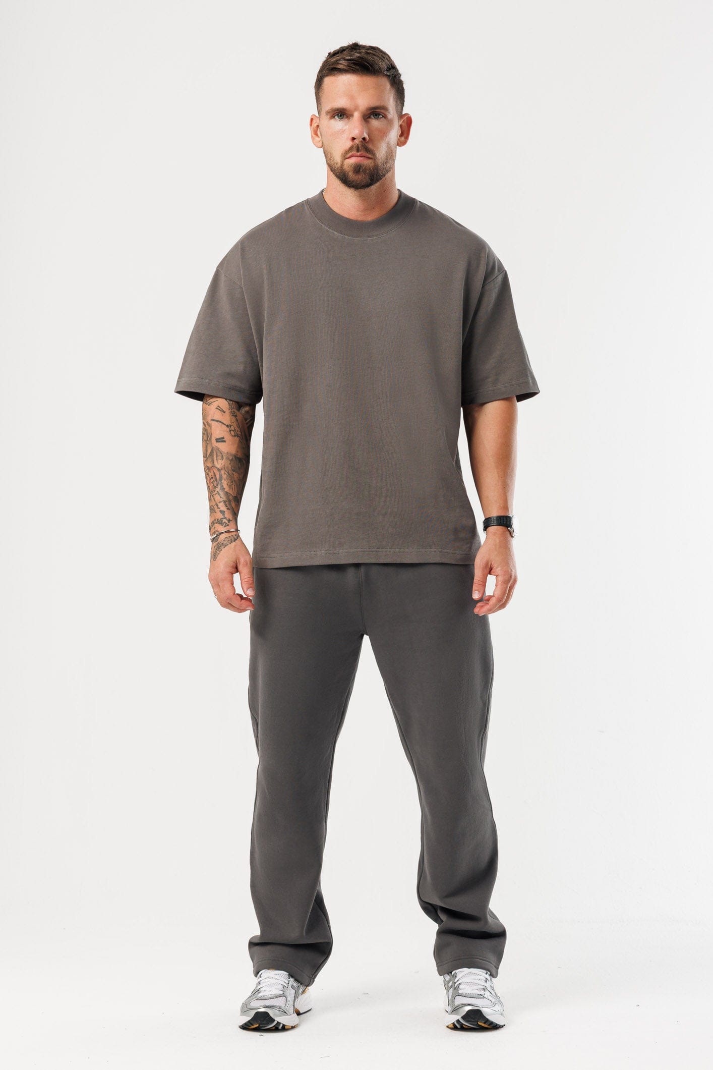 LEGEND LONDON T-SHIRT - OVERSIZED OVERSIZED T-SHIRT - VINTAGE KHAKI