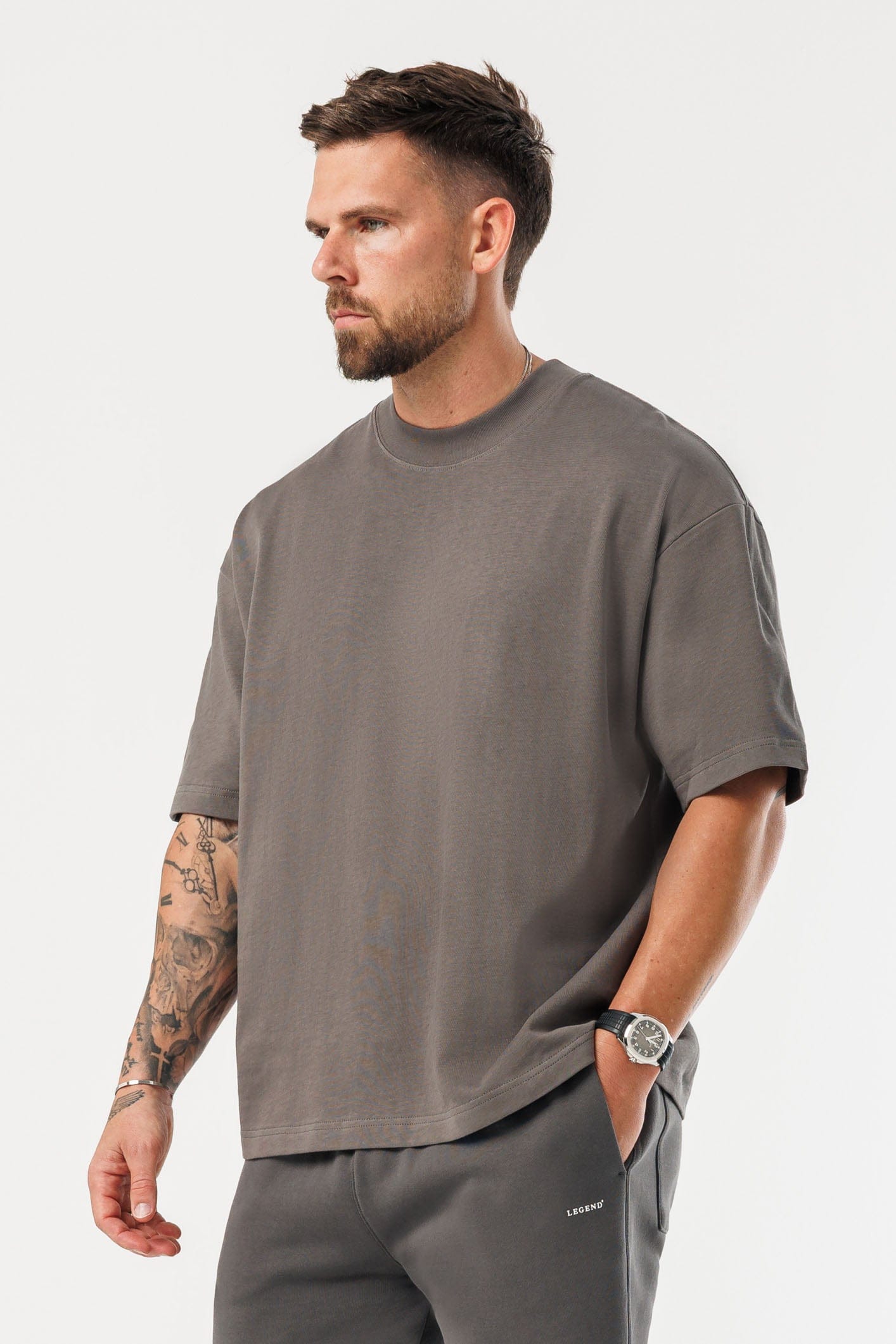 LEGEND LONDON T-SHIRT - OVERSIZED OVERSIZED T-SHIRT - VINTAGE KHAKI