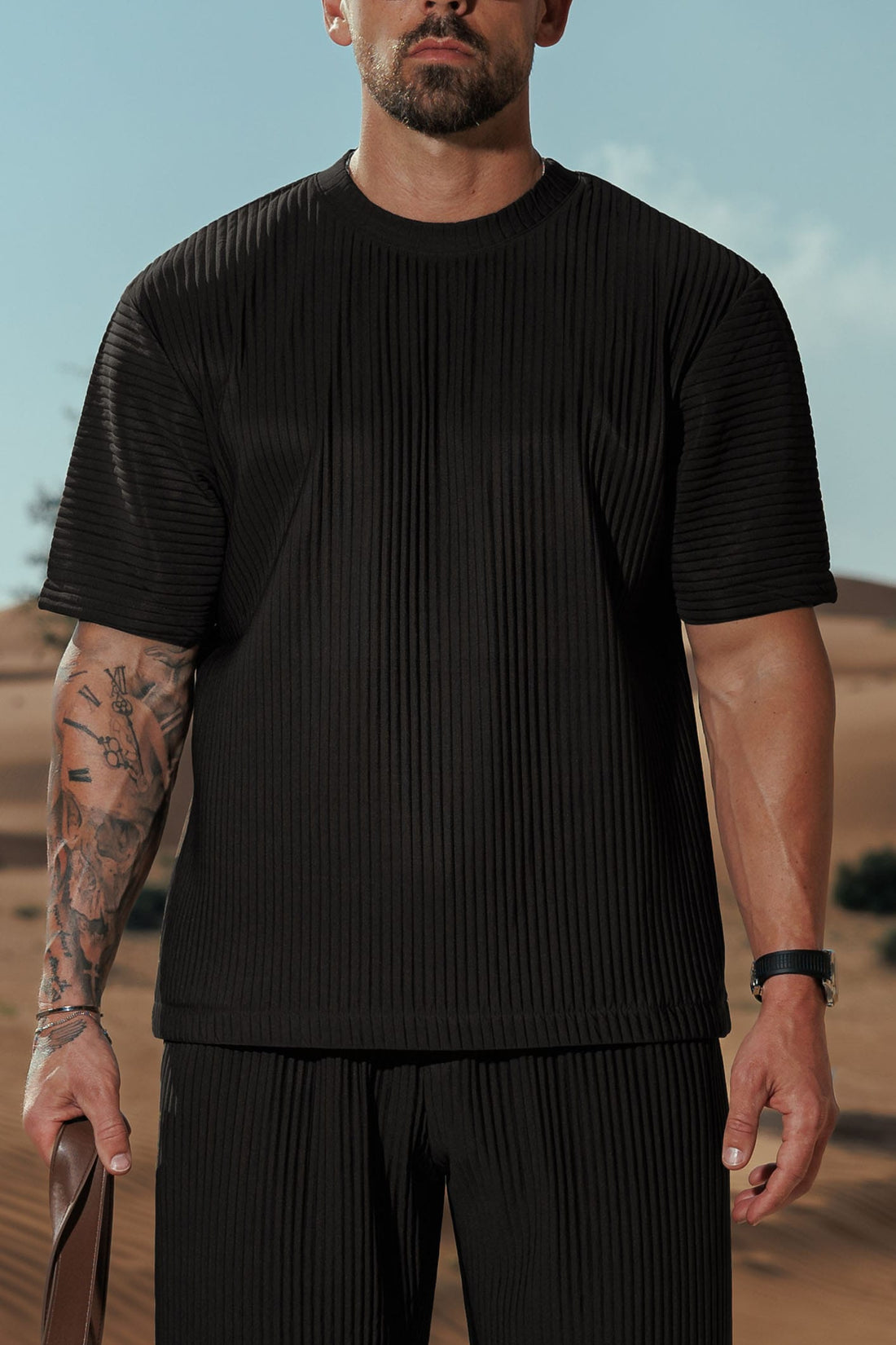 LEGEND LONDON T-SHIRT PLEATED T-SHIRT - BLACK
