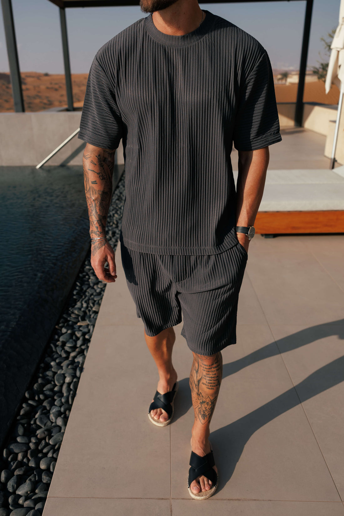LEGEND LONDON T-SHIRT PLEATED T-SHIRT - GREY
