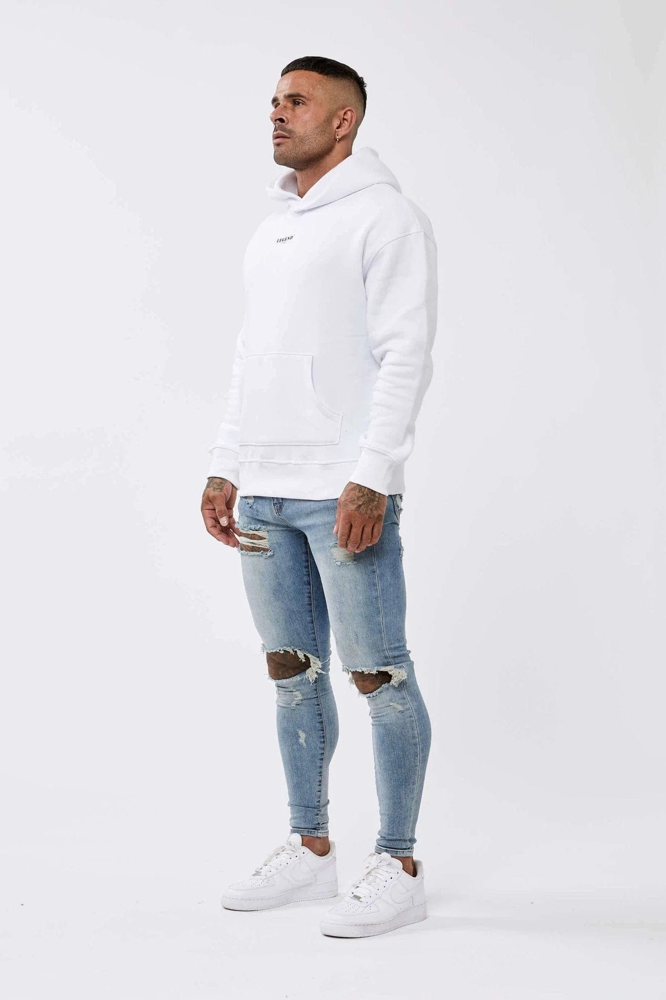 Put logo 2025 on hoodie