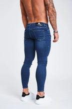 Legend London jeans donkerblauw - gescheurd en gerepareerd