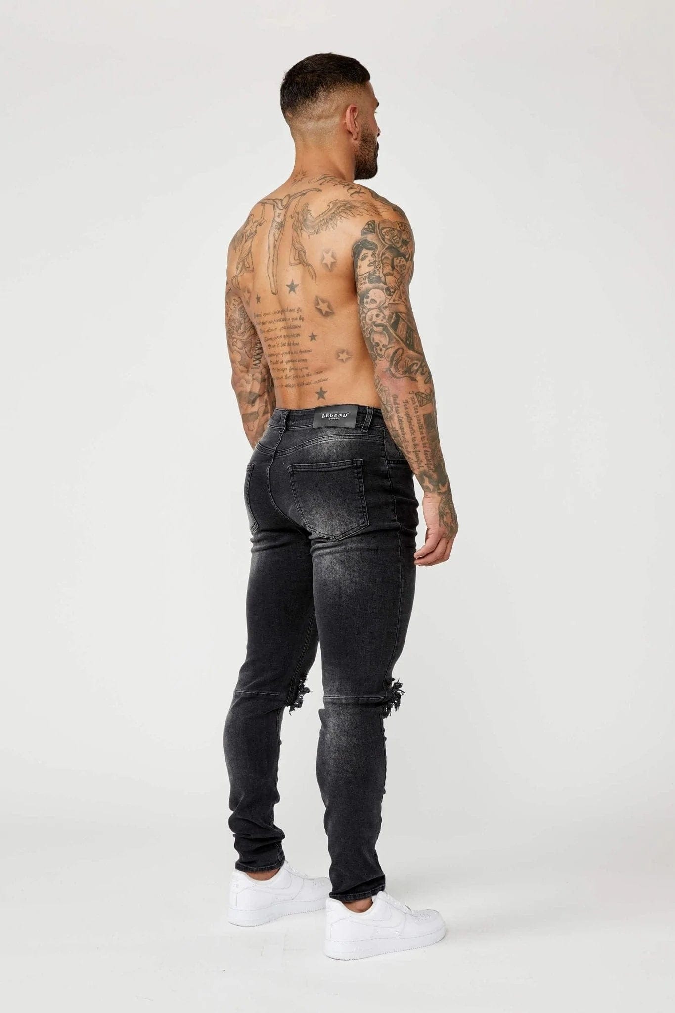 SLIM FIT JEANS GREY WASH DESTROYED KNEE – Legend London