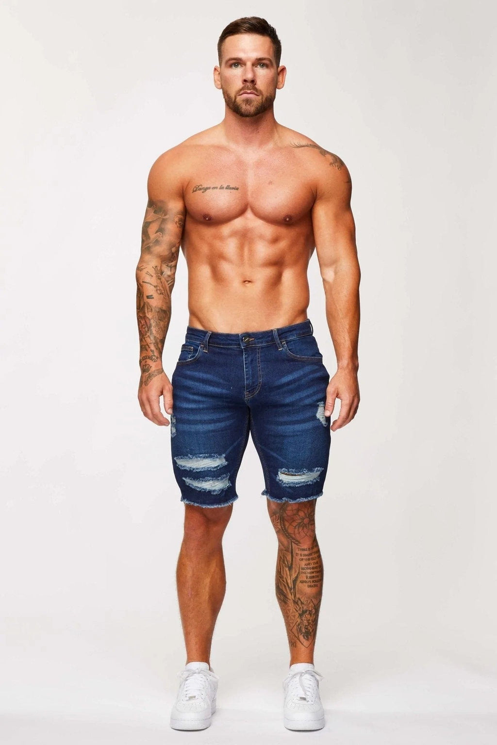 Legend London korte donkerblauwe denimshorts - gescheurd en gerepareerd