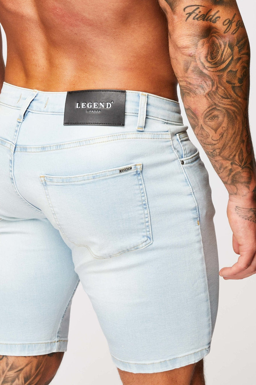 Legend London Shorts DENIM SHORT - PALE BLUE