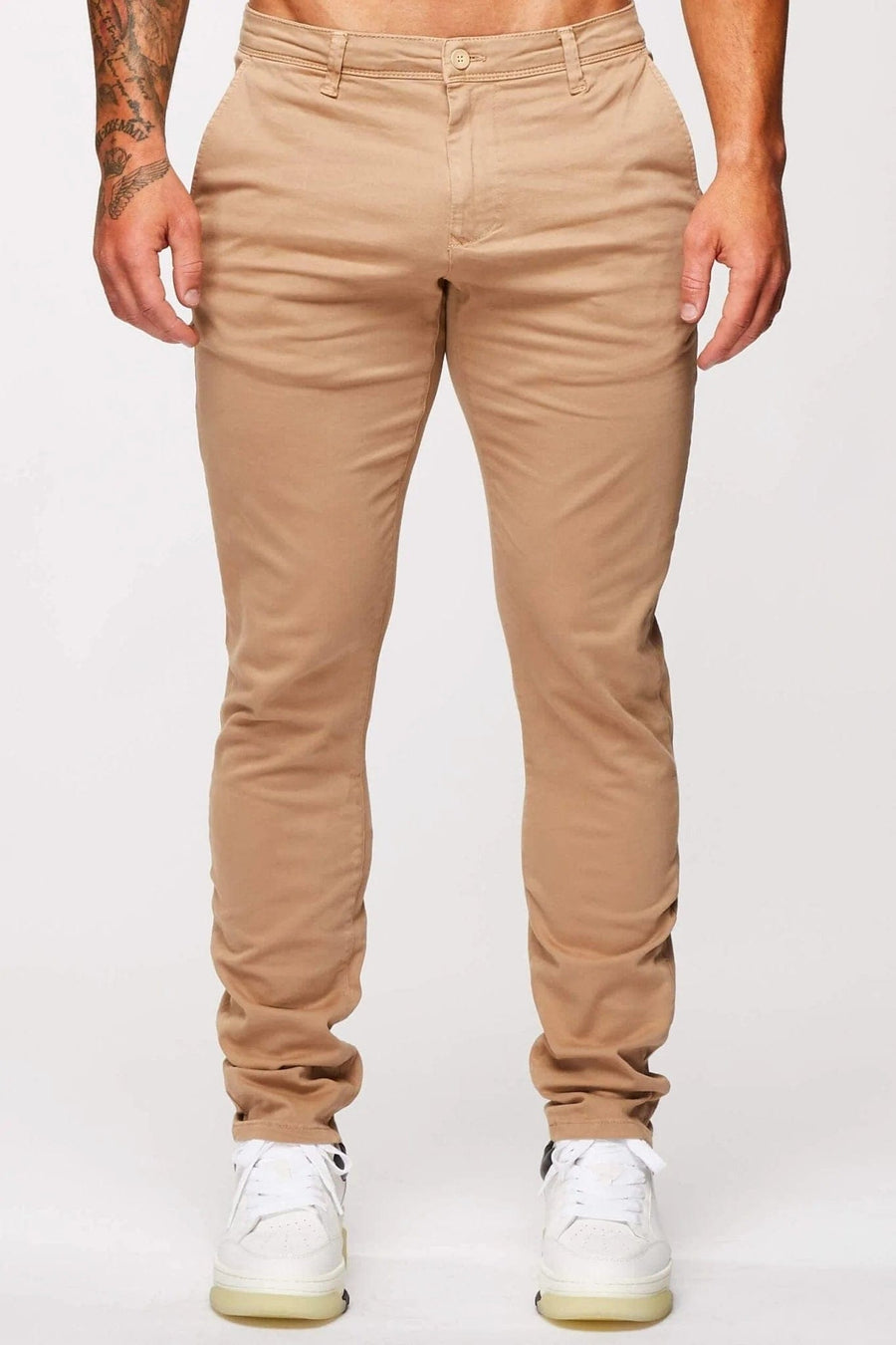 How to Wear Beige Pants  7 Beige Pant Outfit Ideas