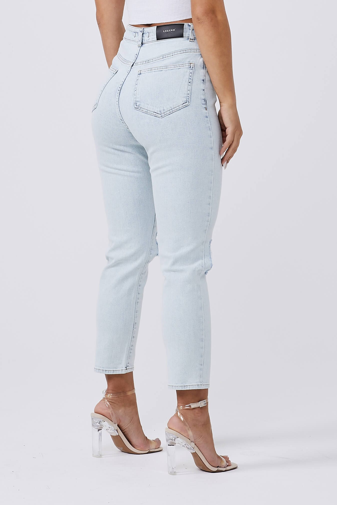 Legend London Womens Jeans MOM JEANS KNEE RIPPED - BLEACH WASH